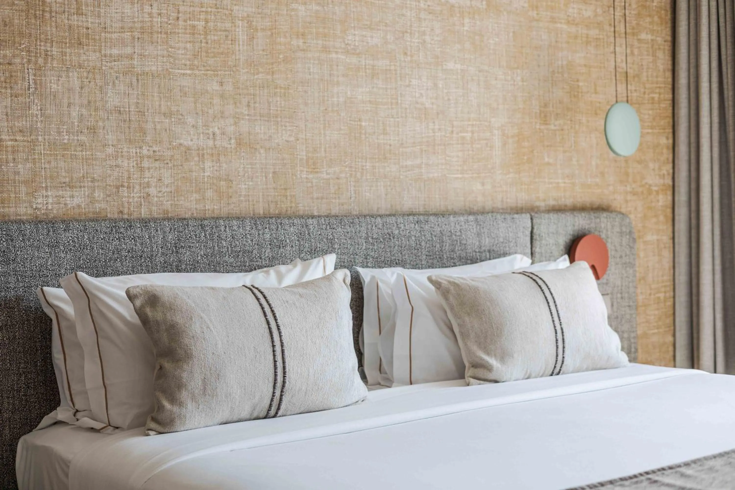 Bed in Upon Vila - Alcochete Hotel