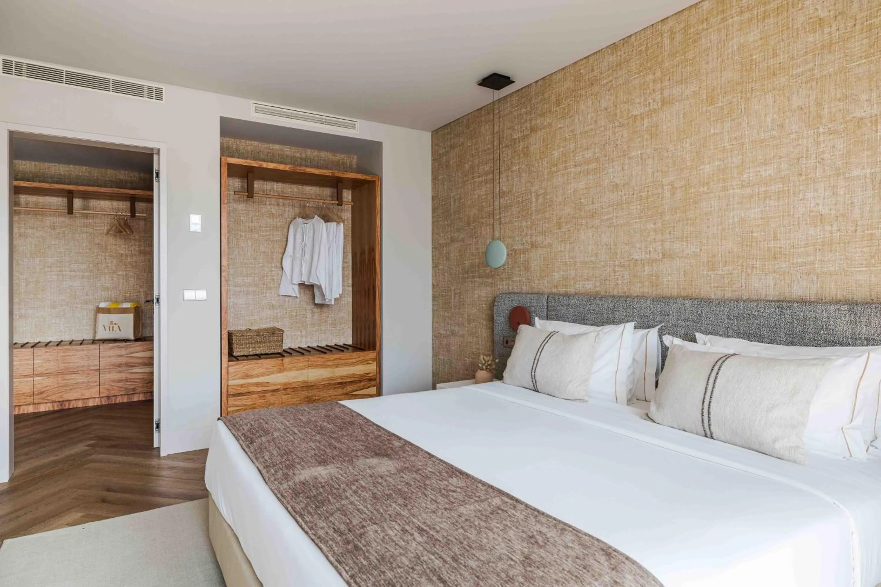 Bed in Upon Vila - Alcochete Hotel