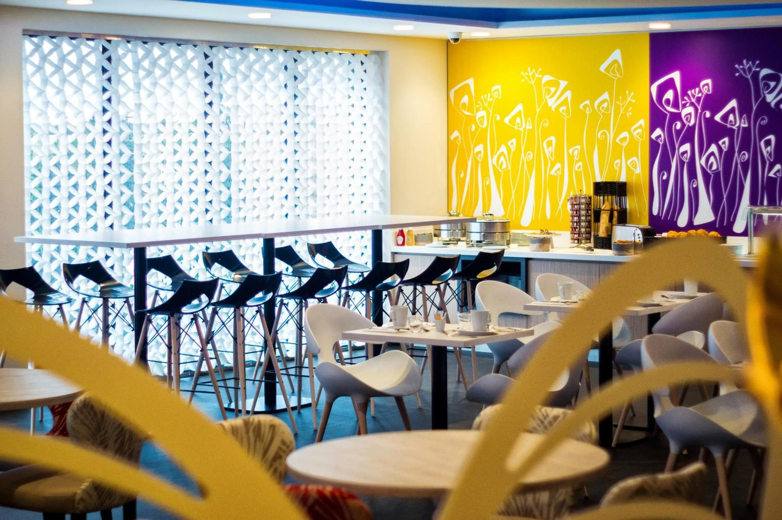 Breakfast in Kyriad Prestige Amiens Poulainville - Hotel and Spa