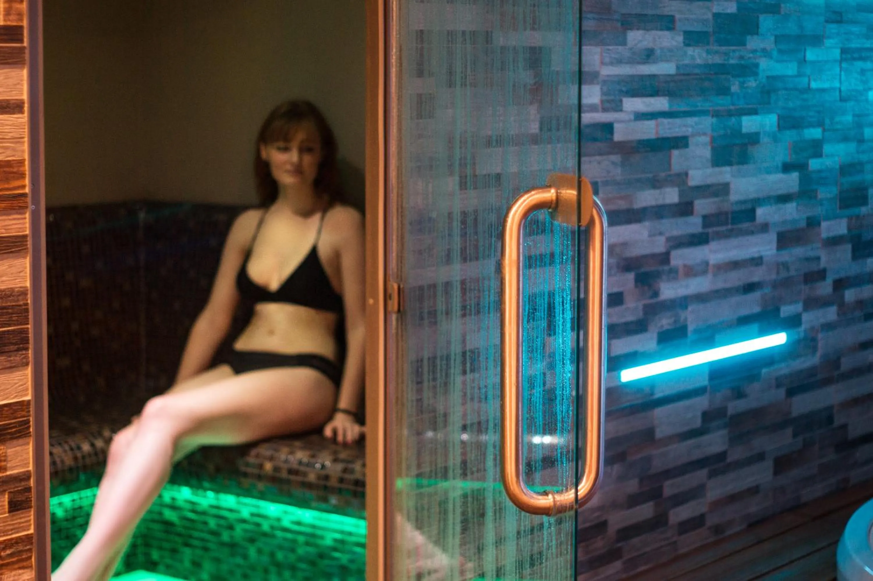 Steam room in Kyriad Prestige Amiens Poulainville - Hotel and Spa