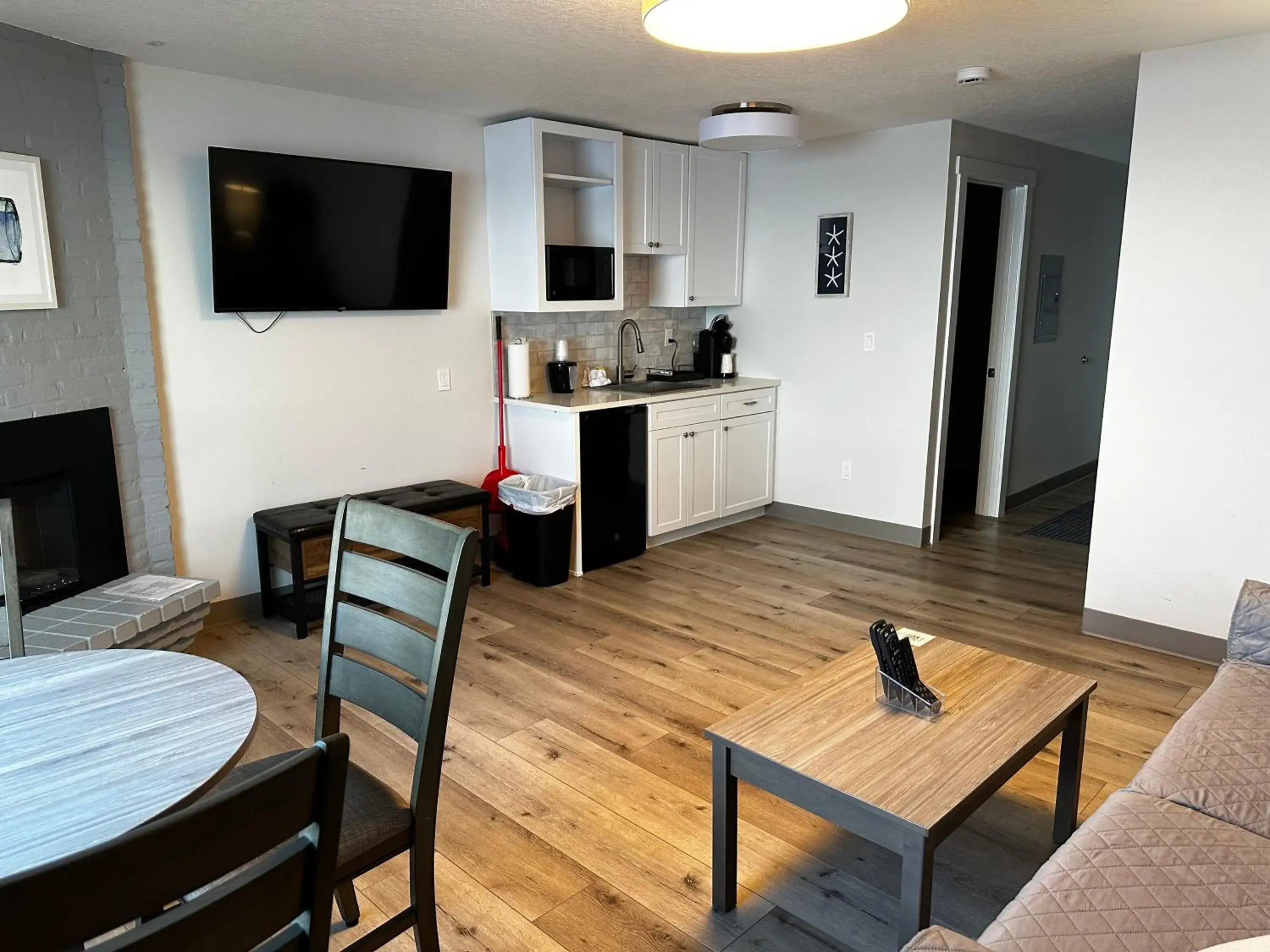 One Bedroom Suite in West Beach Suites One Bedroom Suite in West Beach Suites