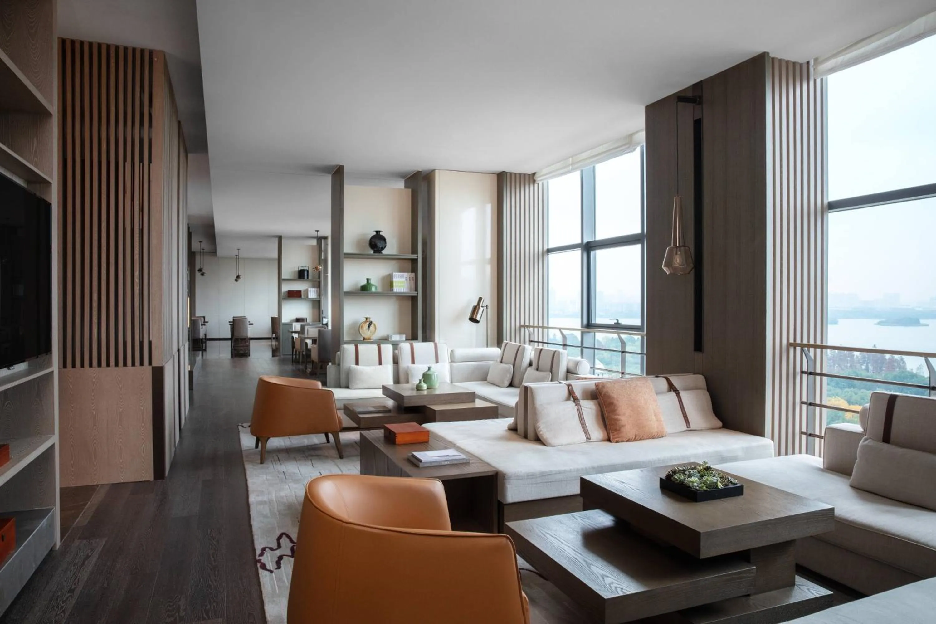 Lounge or bar in Wuxi Marriott Hotel Lihu Lake