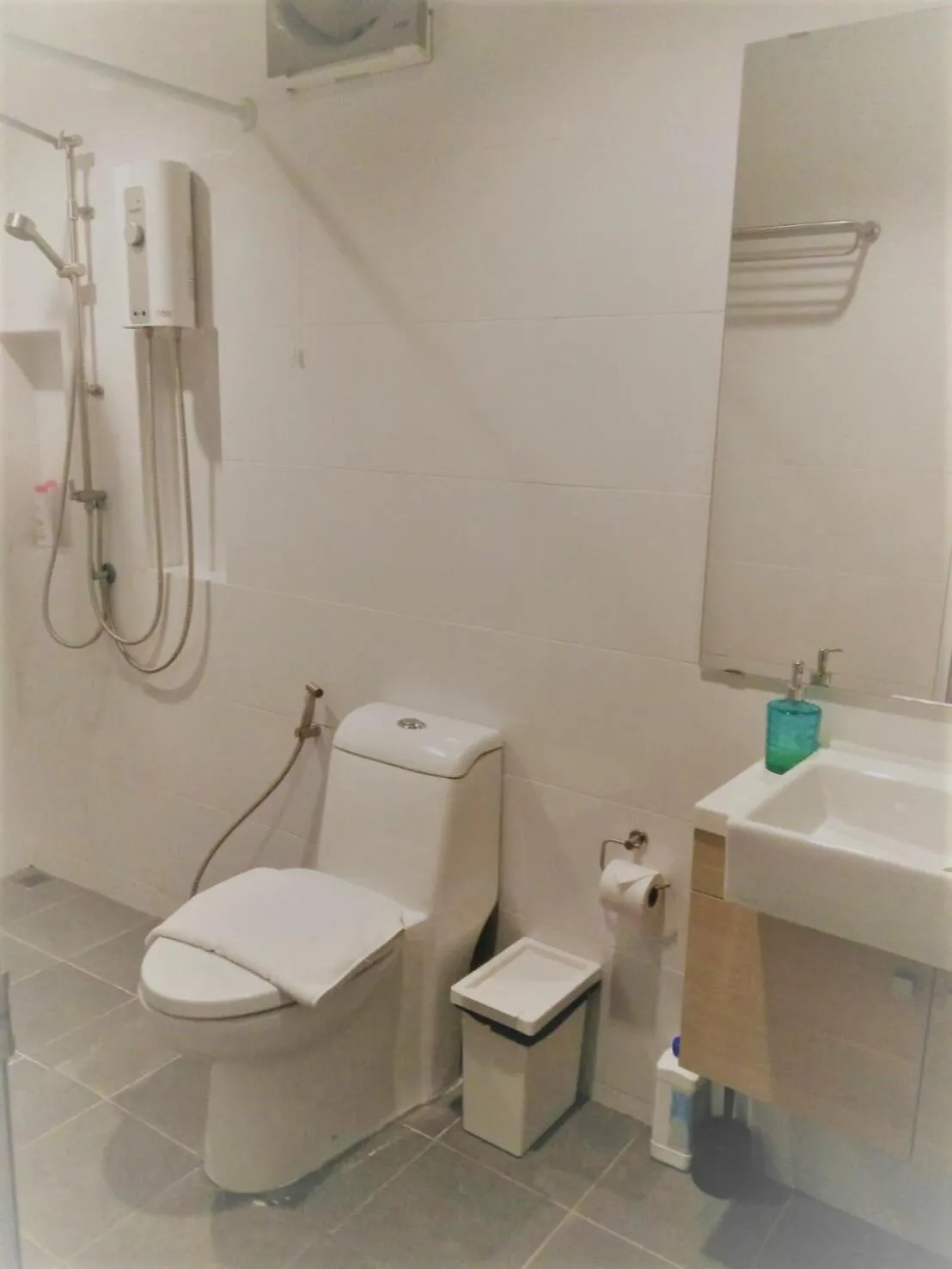 Toilet in Live like a local in Ekkamai
