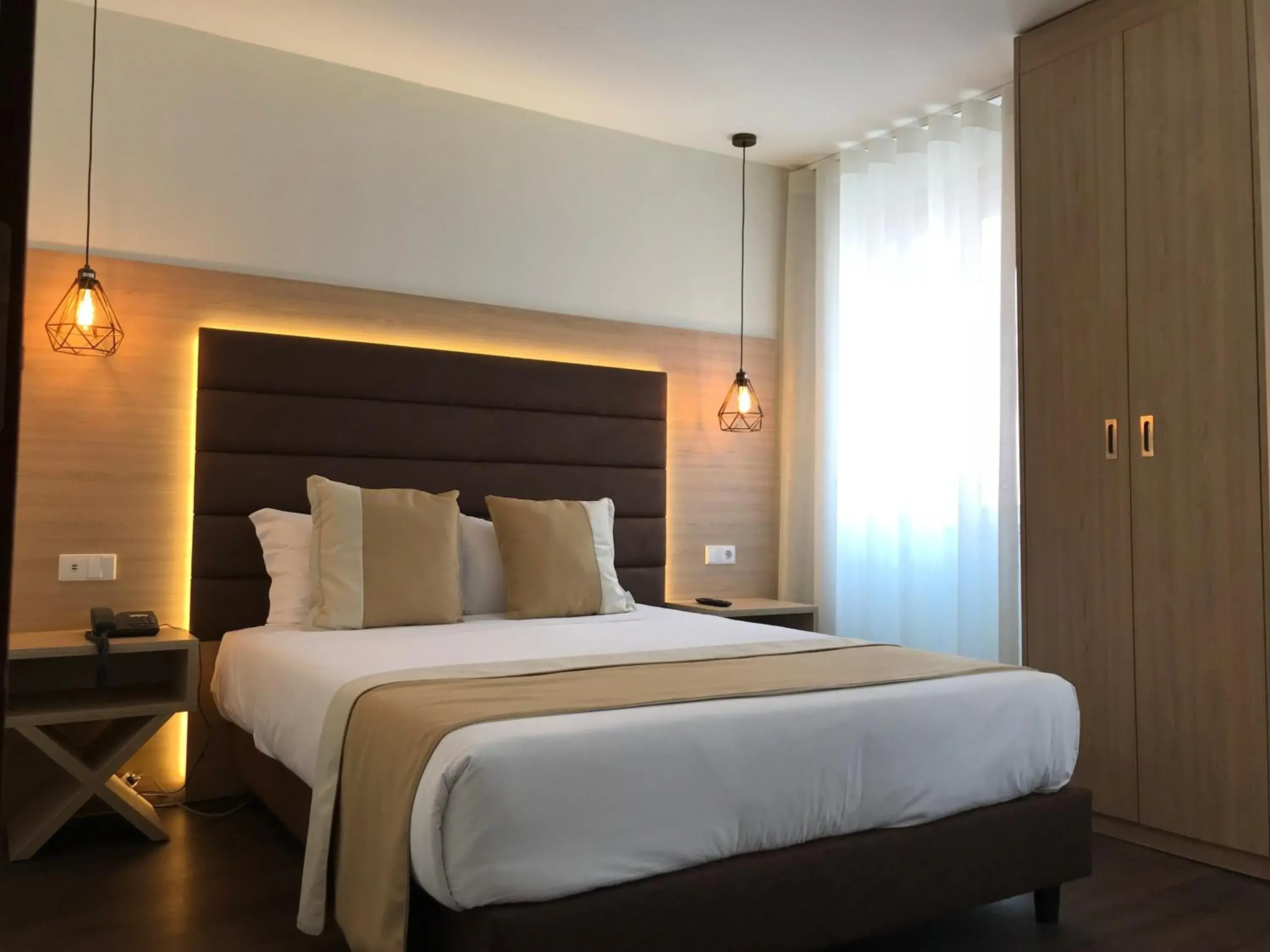 Deluxe Double or Twin Room with City View in THE ONE Grand Hotel da Póvoa - by MHMB Hospitality Deluxe Double or Twin Room with City View in THE ONE Grand Hotel da Póvoa - by MHMB Hospitality