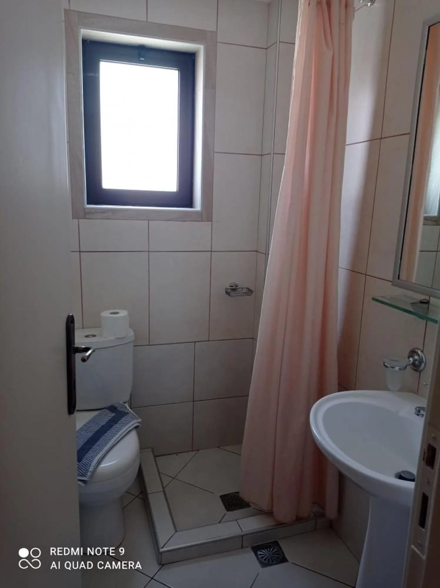 Bathroom in Paradise Matala Hotel