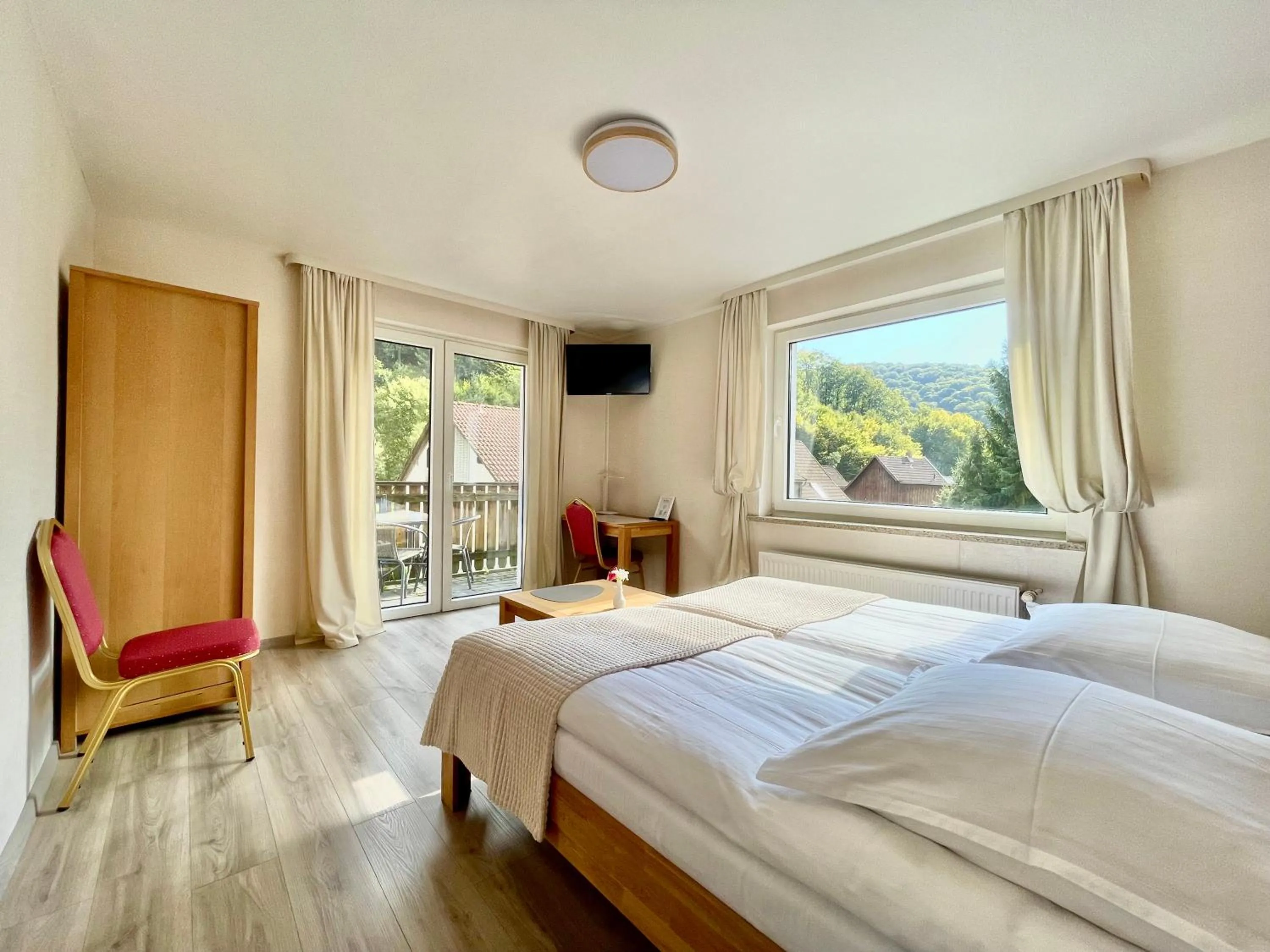 Photo of the whole room, Bed in AM BERG Hotel