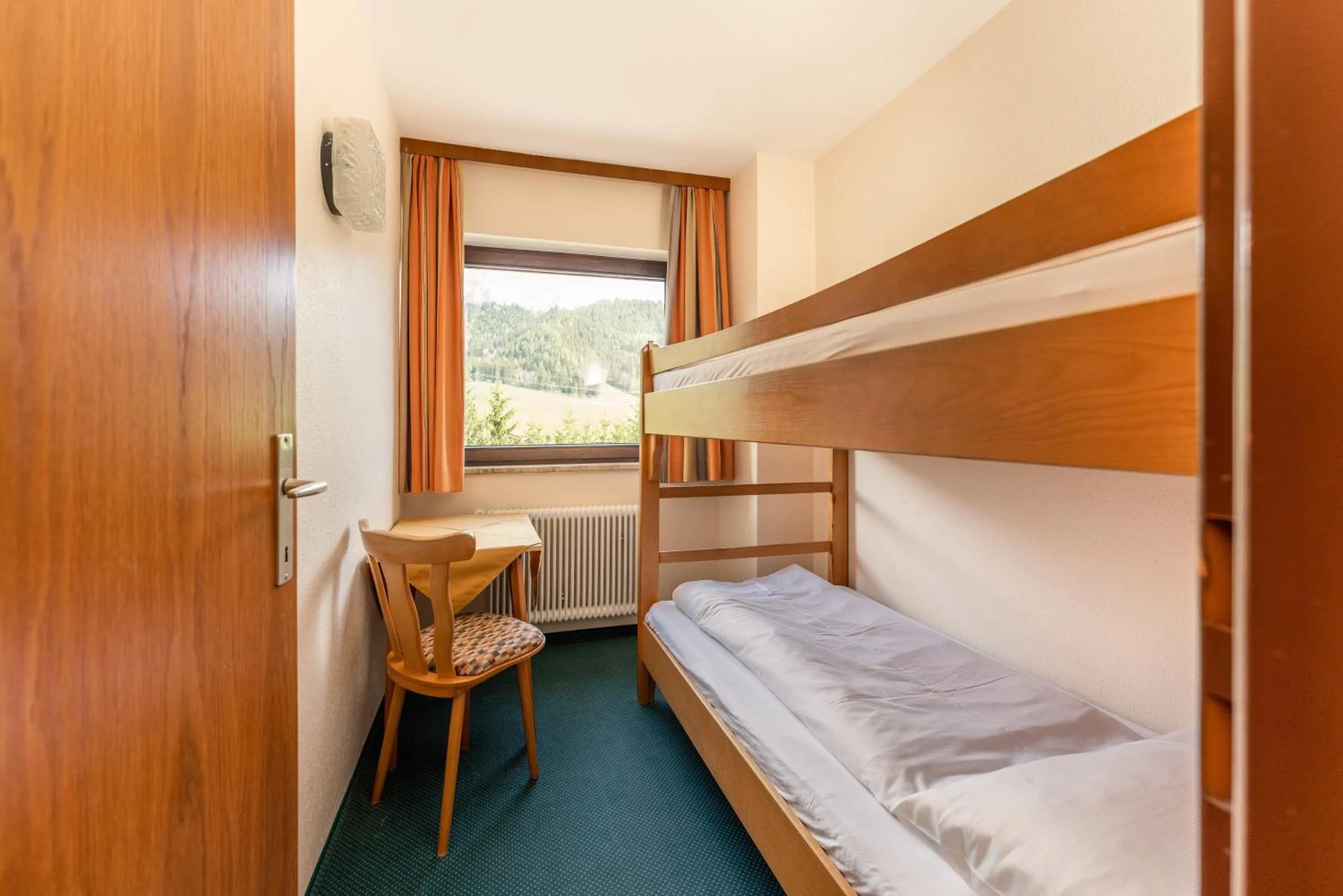 Bedroom, Bed in Hotel Starchlhof