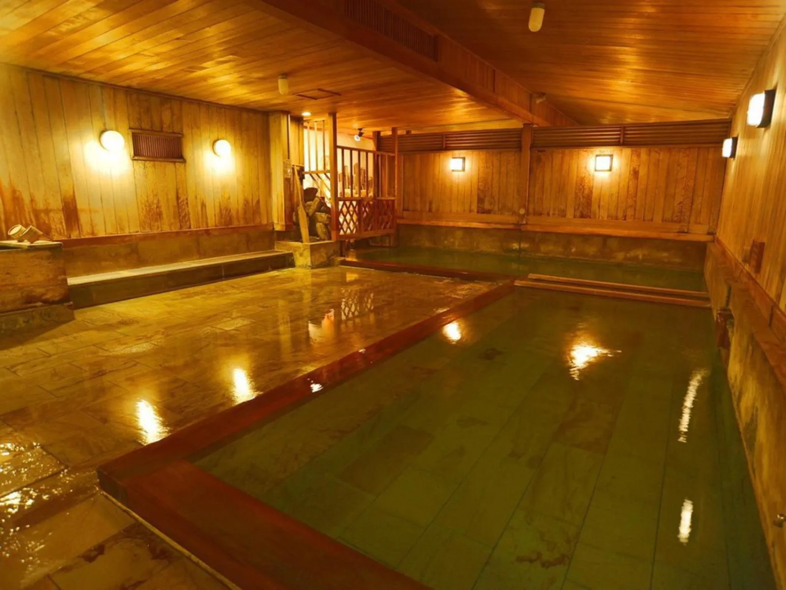 Hot Spring Bath in Shima Yamaguchikan