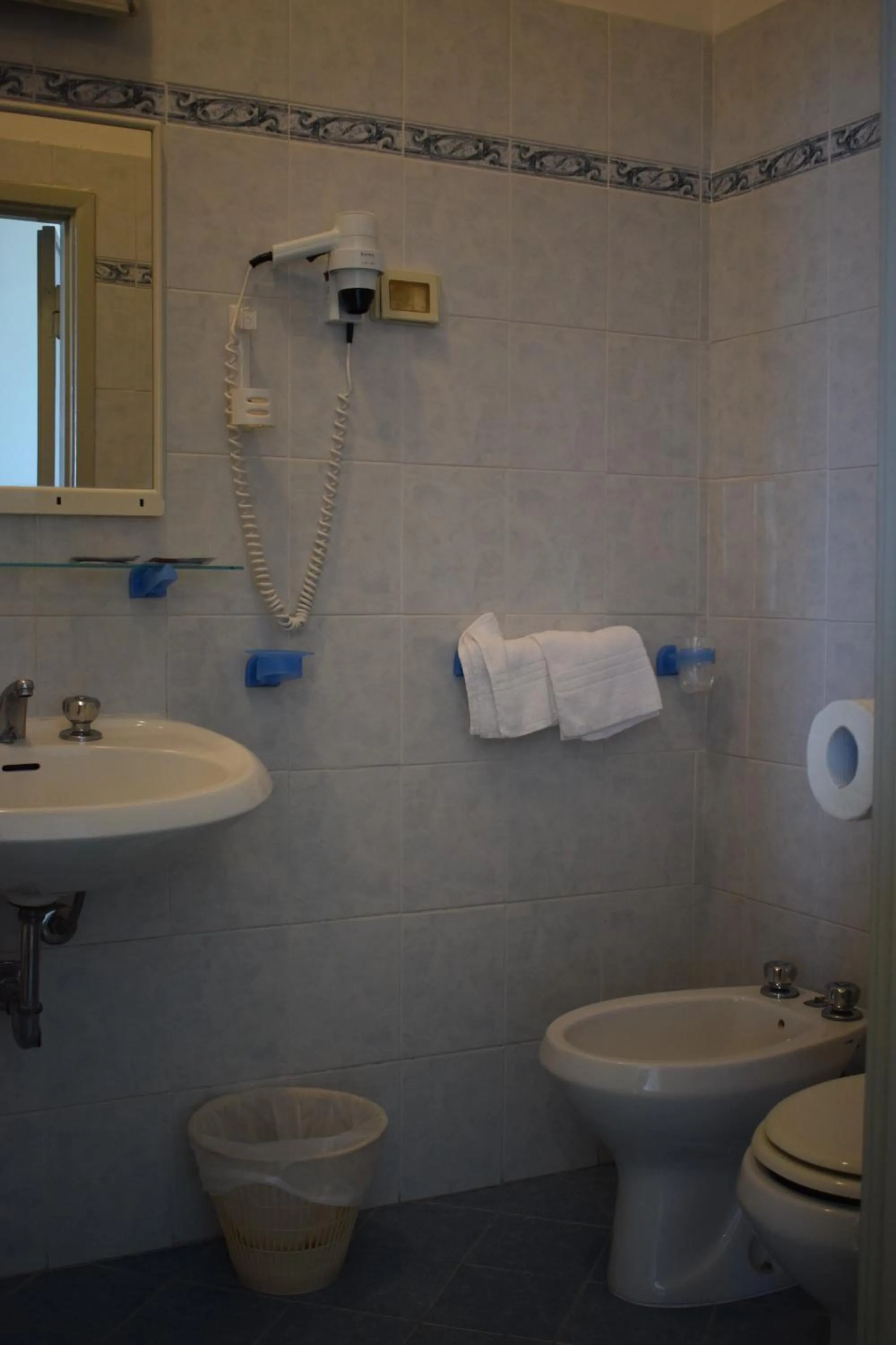 Bathroom in Hotel Astoria