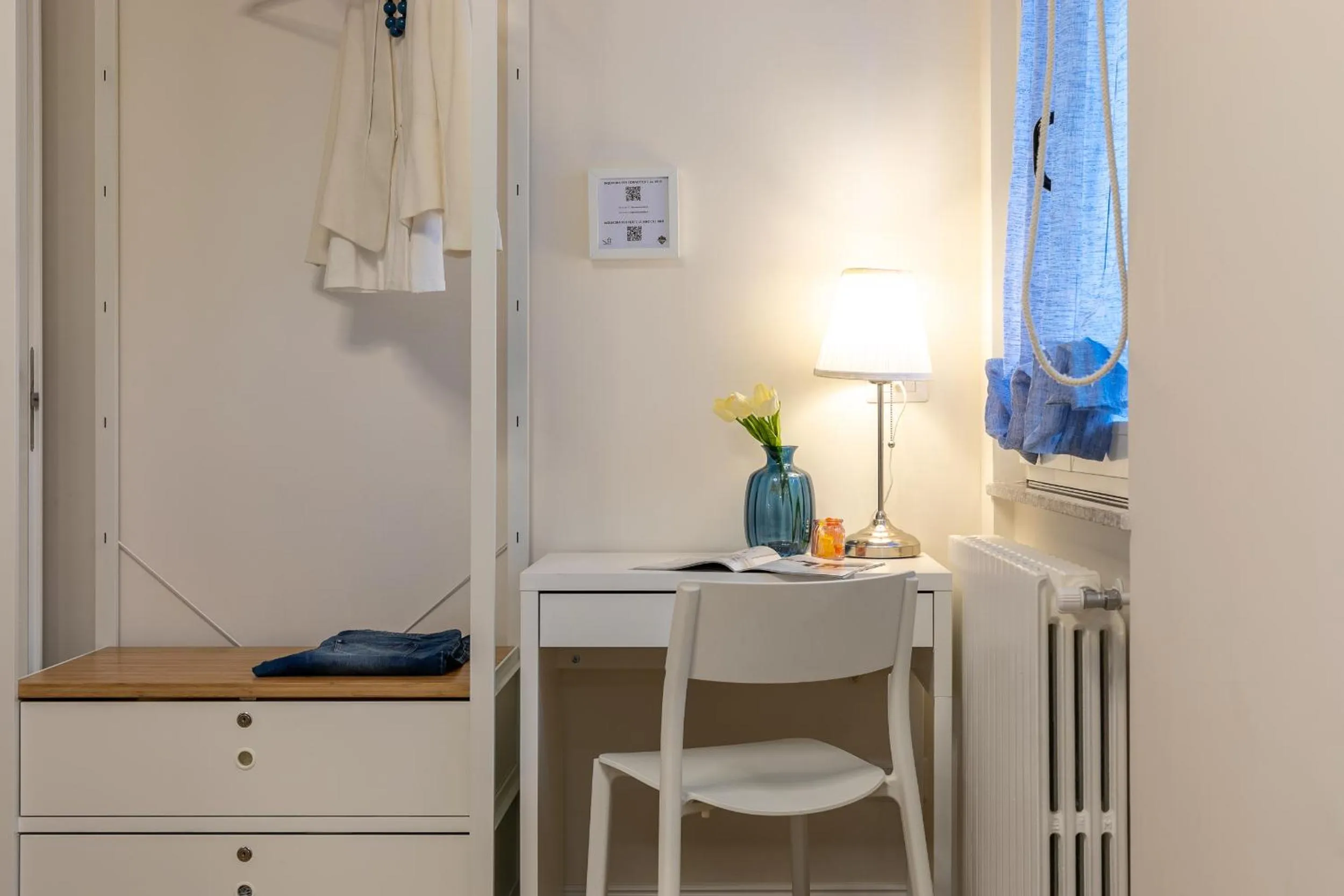 Photo of the whole room in B&B Pensieri d'autore - Parcheggio e Self Check-in