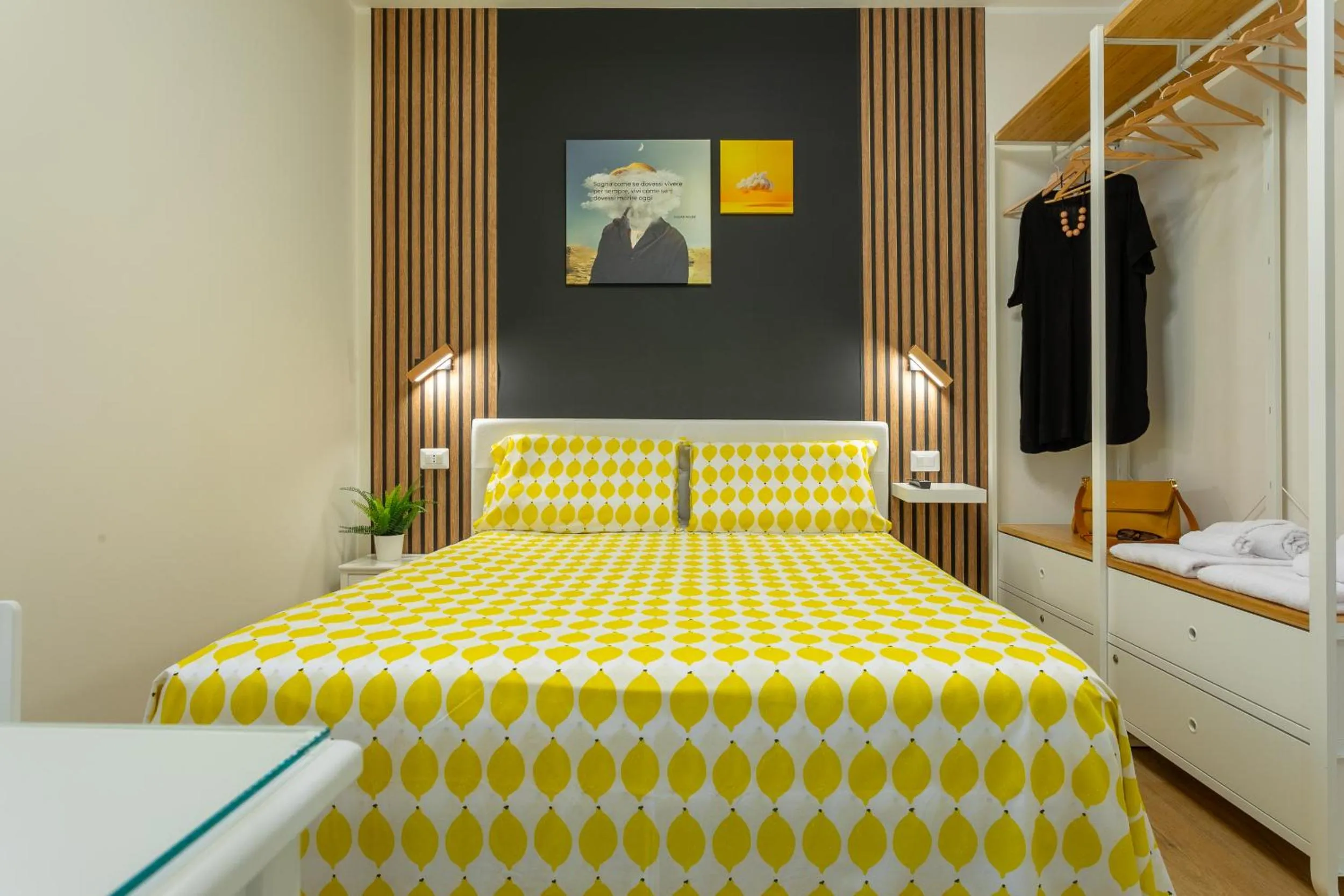 B&B Pensieri d'autore - Parcheggio e Self Check-in