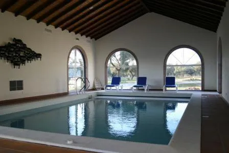 Swimming pool in Monte das Faias Cork Farm Hotel