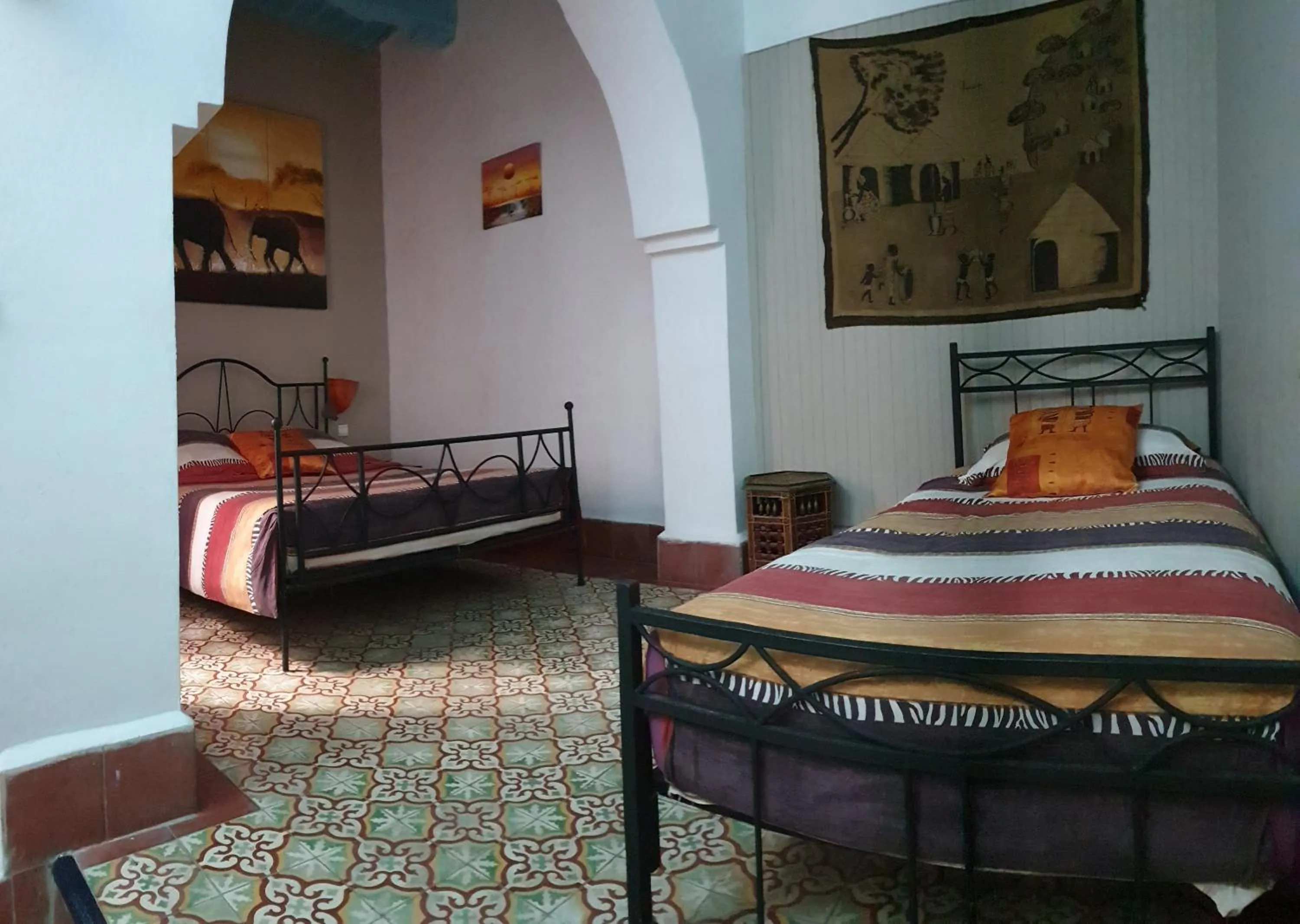 Photo of the whole room, Bed in Riad Sidi Magdoul