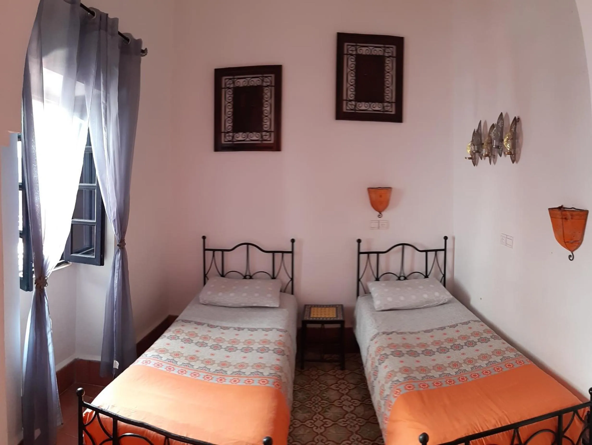 Bed in Riad Sidi Magdoul