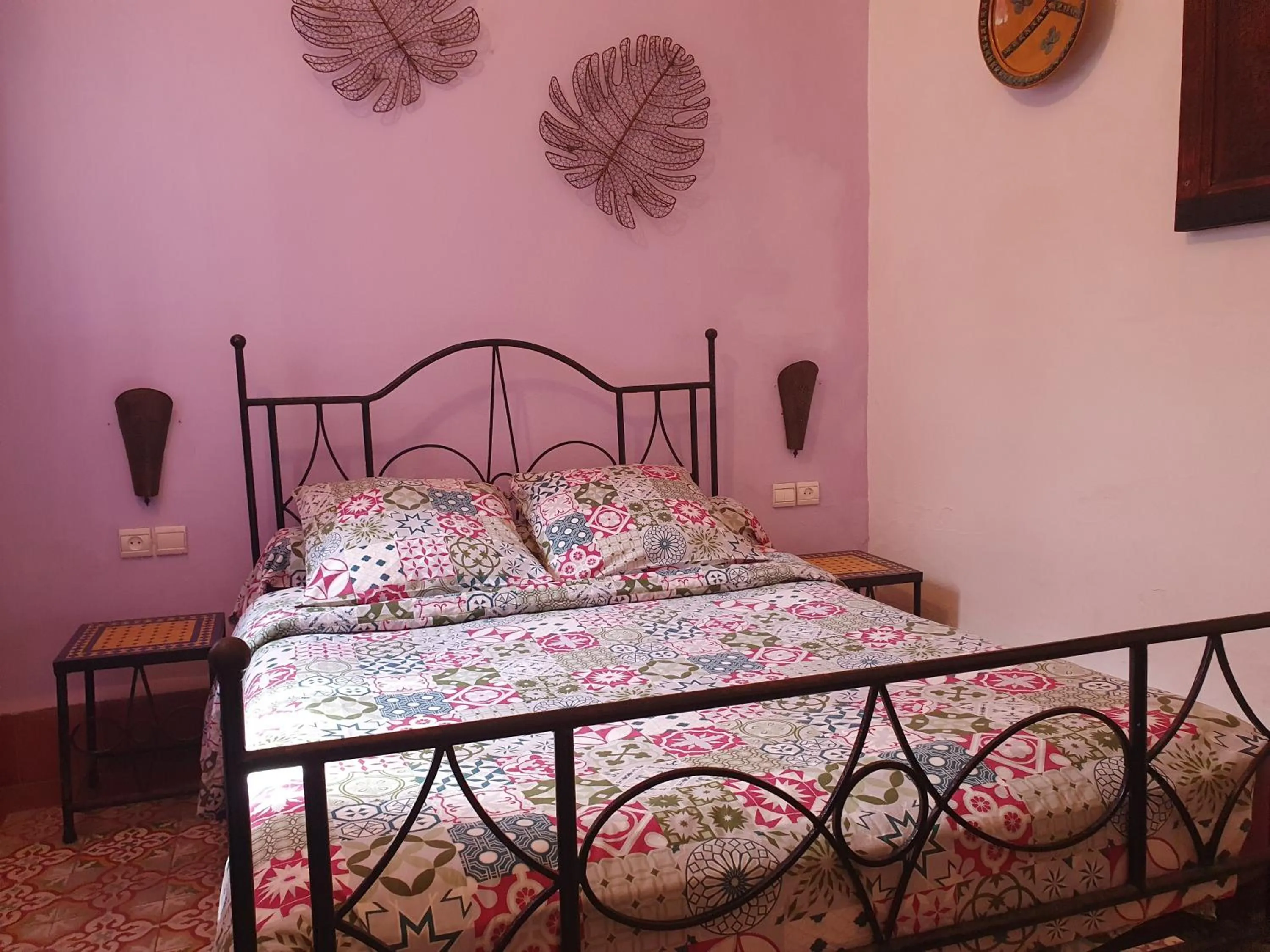 Photo of the whole room, Bed in Riad Sidi Magdoul