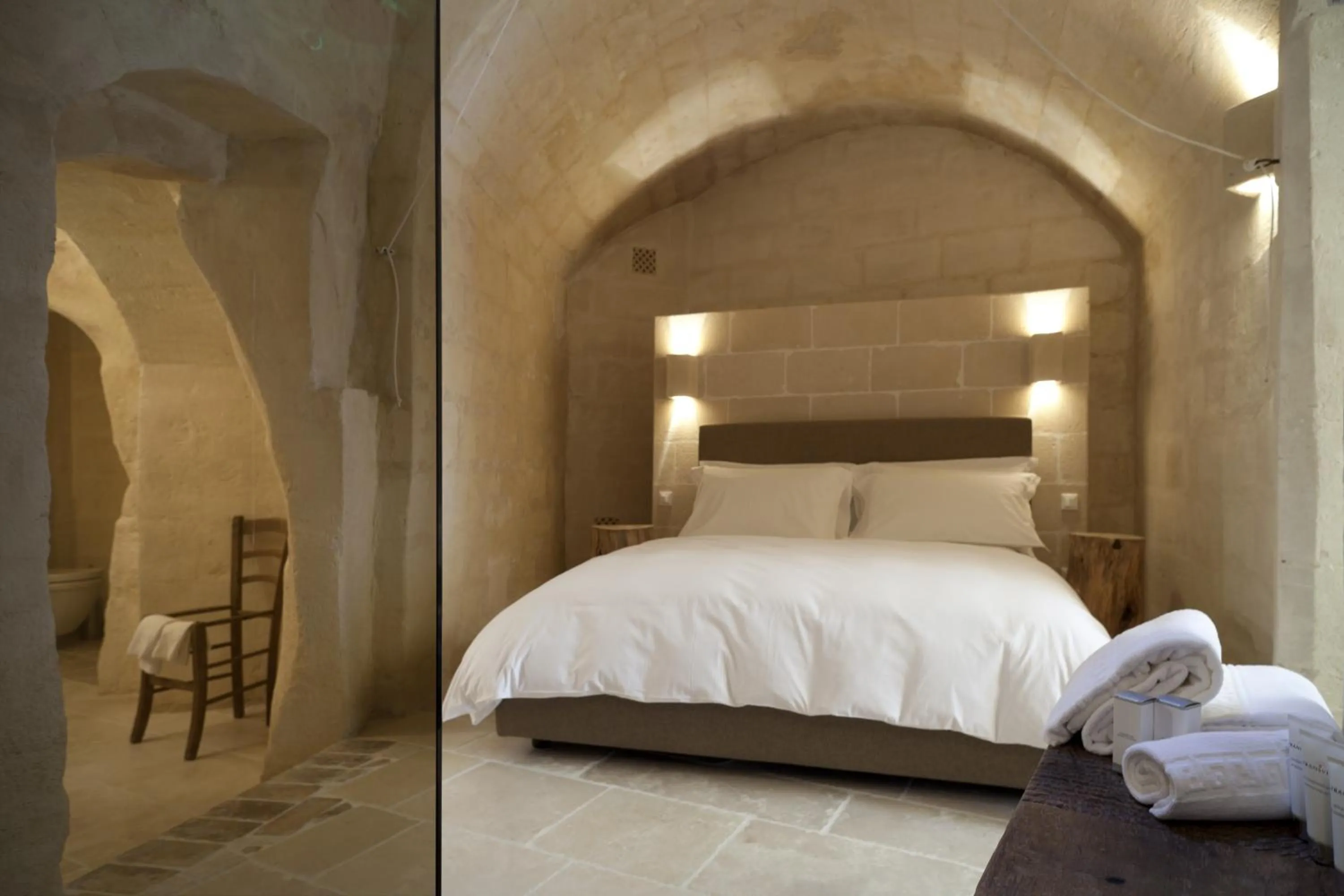 Decorative detail, Bed in Corte San Pietro