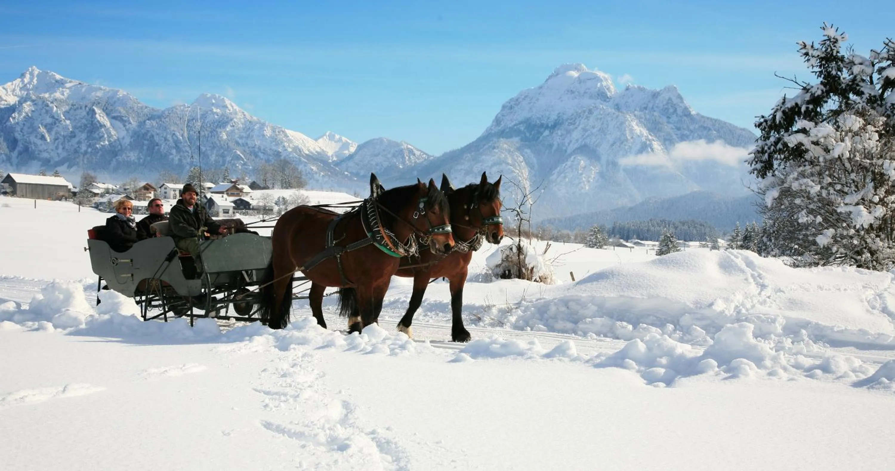 People in Seehotel Hartung & Ferienappartements