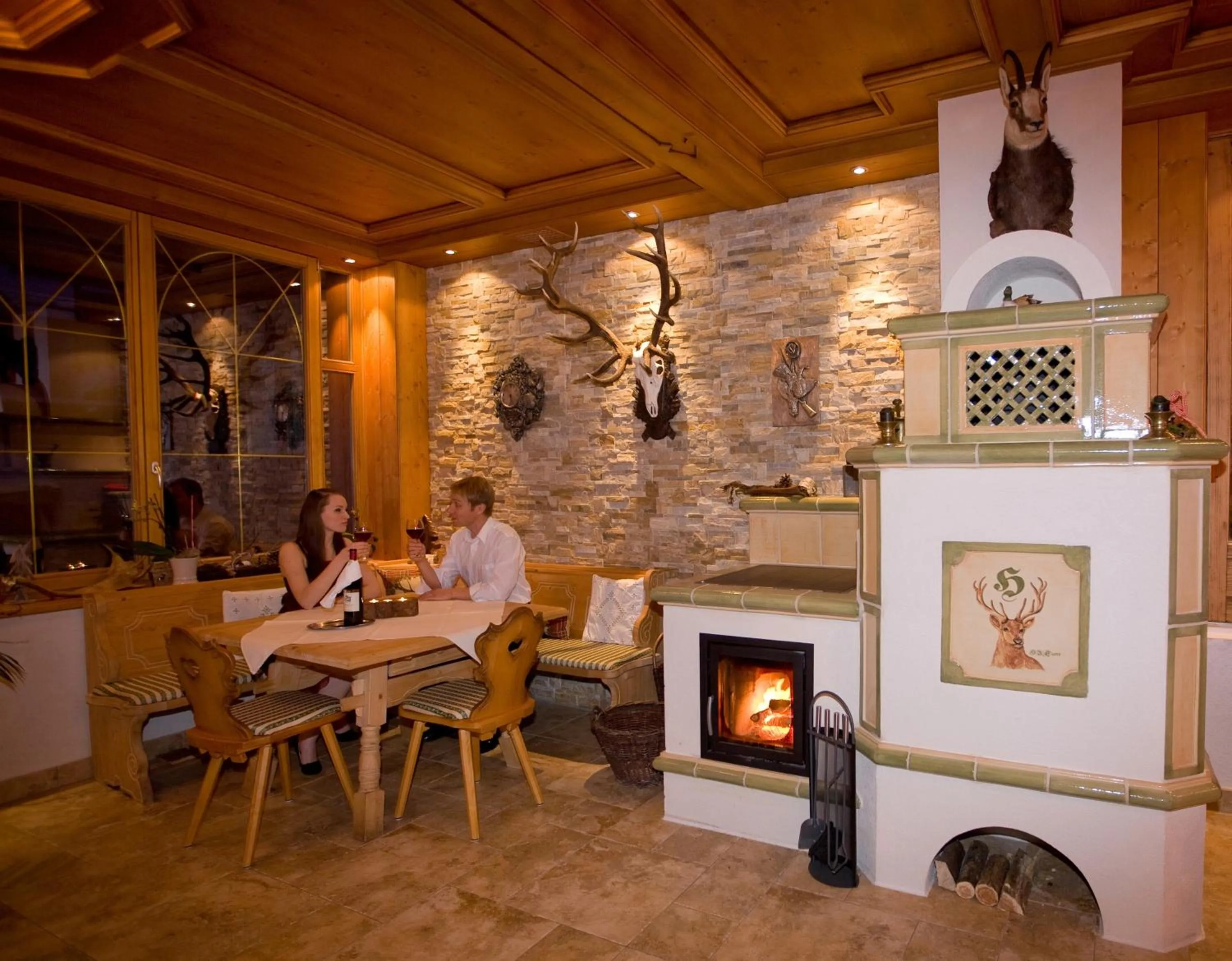 Restaurant/places to eat in Seehotel Hartung & Ferienappartements