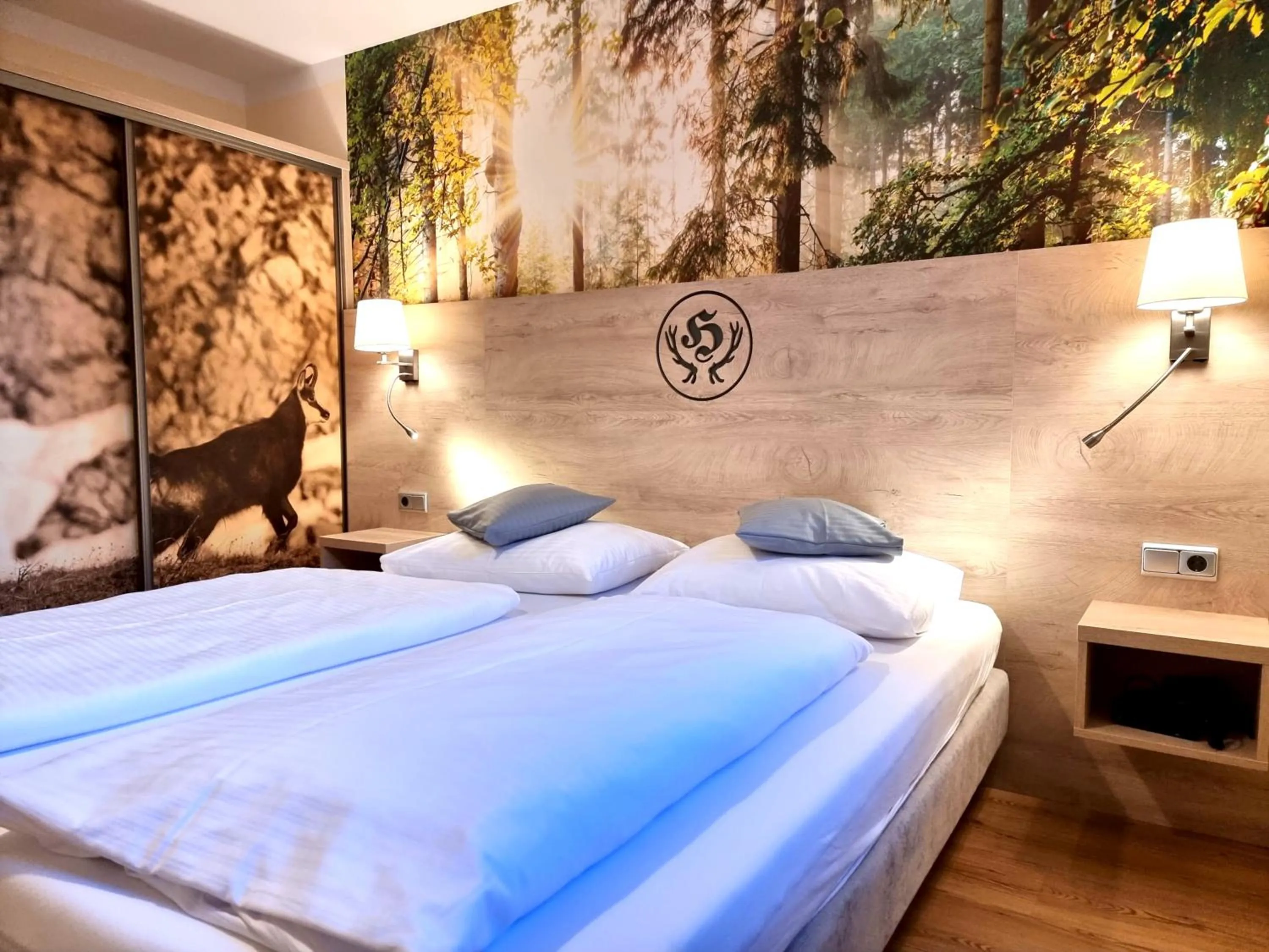 Bedroom, Bed in Seehotel Hartung & Ferienappartements