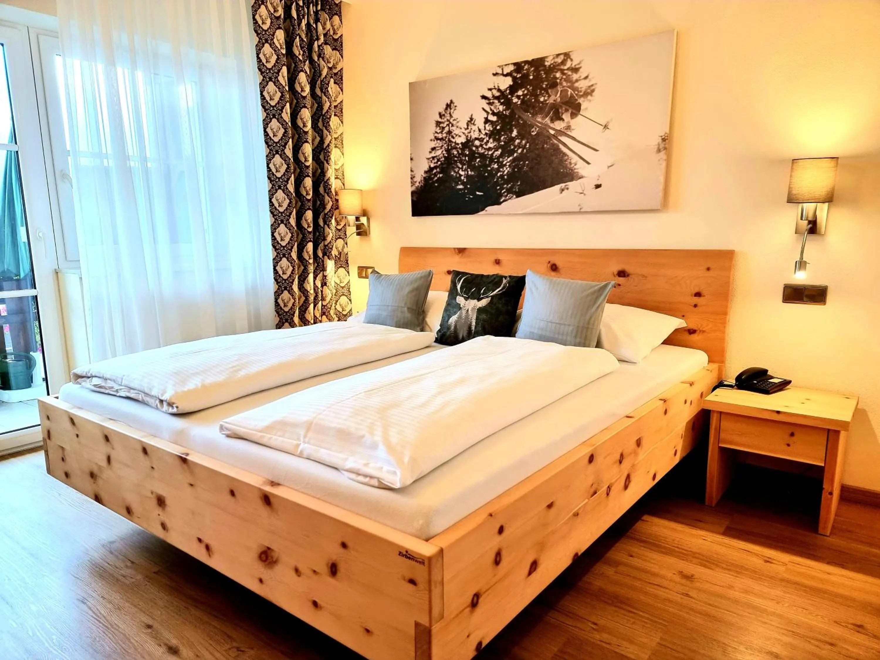 Photo of the whole room, Bed in Seehotel Hartung & Ferienappartements