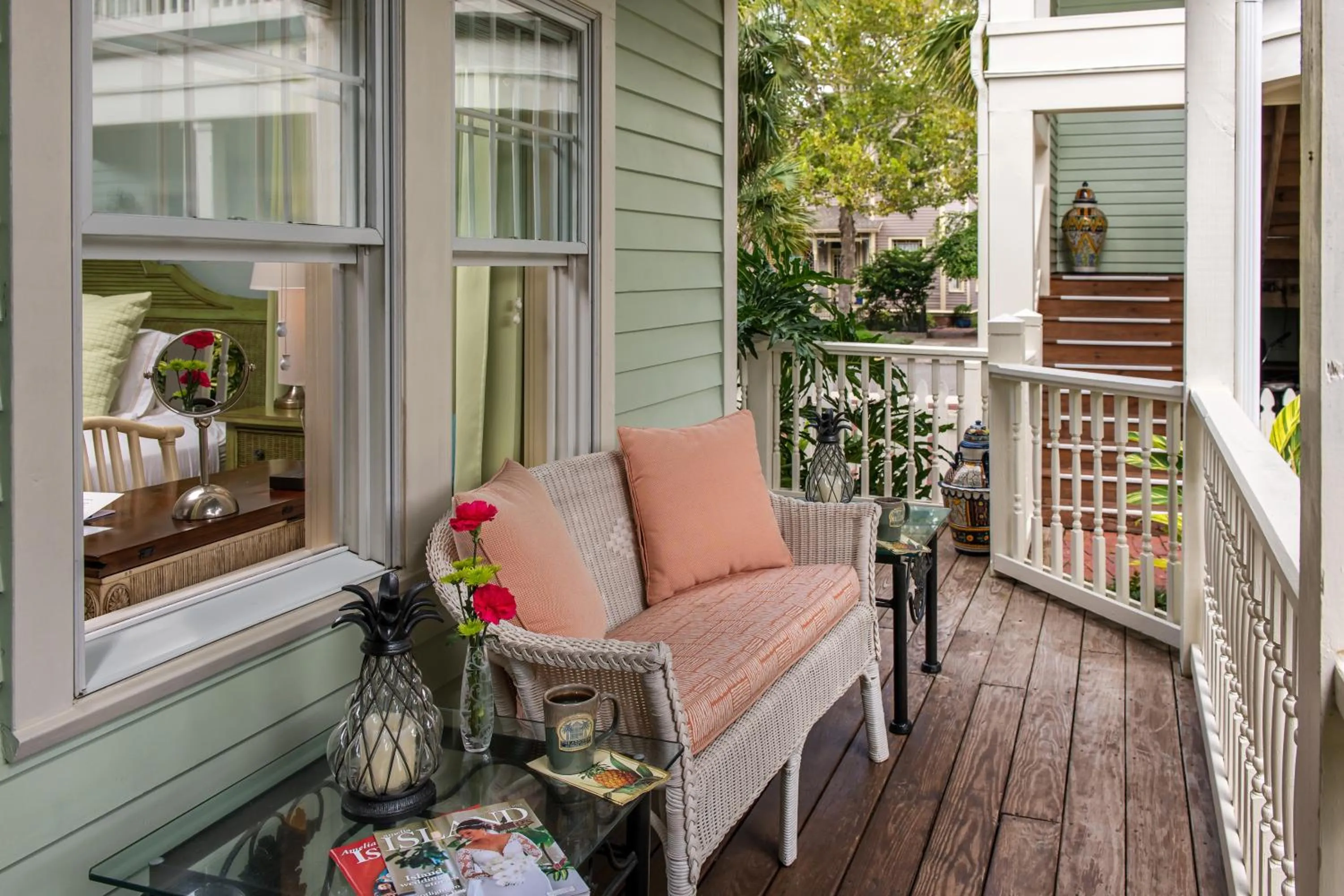Seating area in The Addison on Amelia