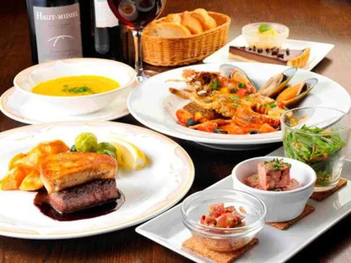 Food in Petit Resort Hotel Alcyon