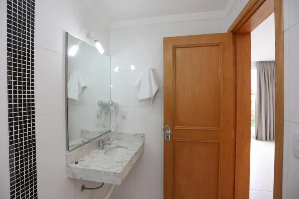 Double Room with Pool View - single occupancy in Pousada Praia Do Meio Double Room with Pool View - single occupancy in Pousada Praia Do Meio