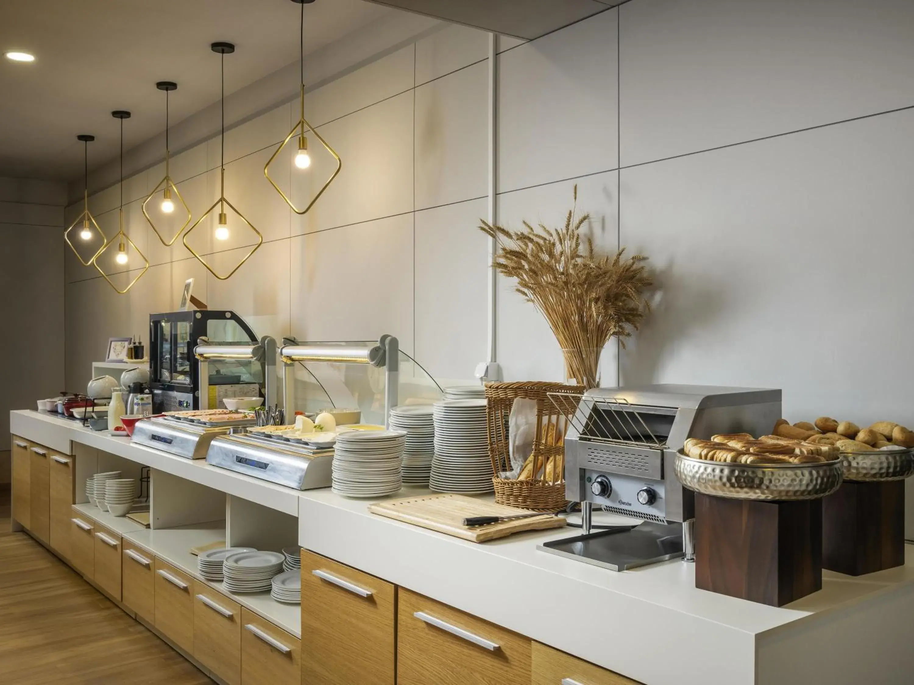 Property building in Mercure Bucharest Unirii Property building in Mercure Bucharest Unirii