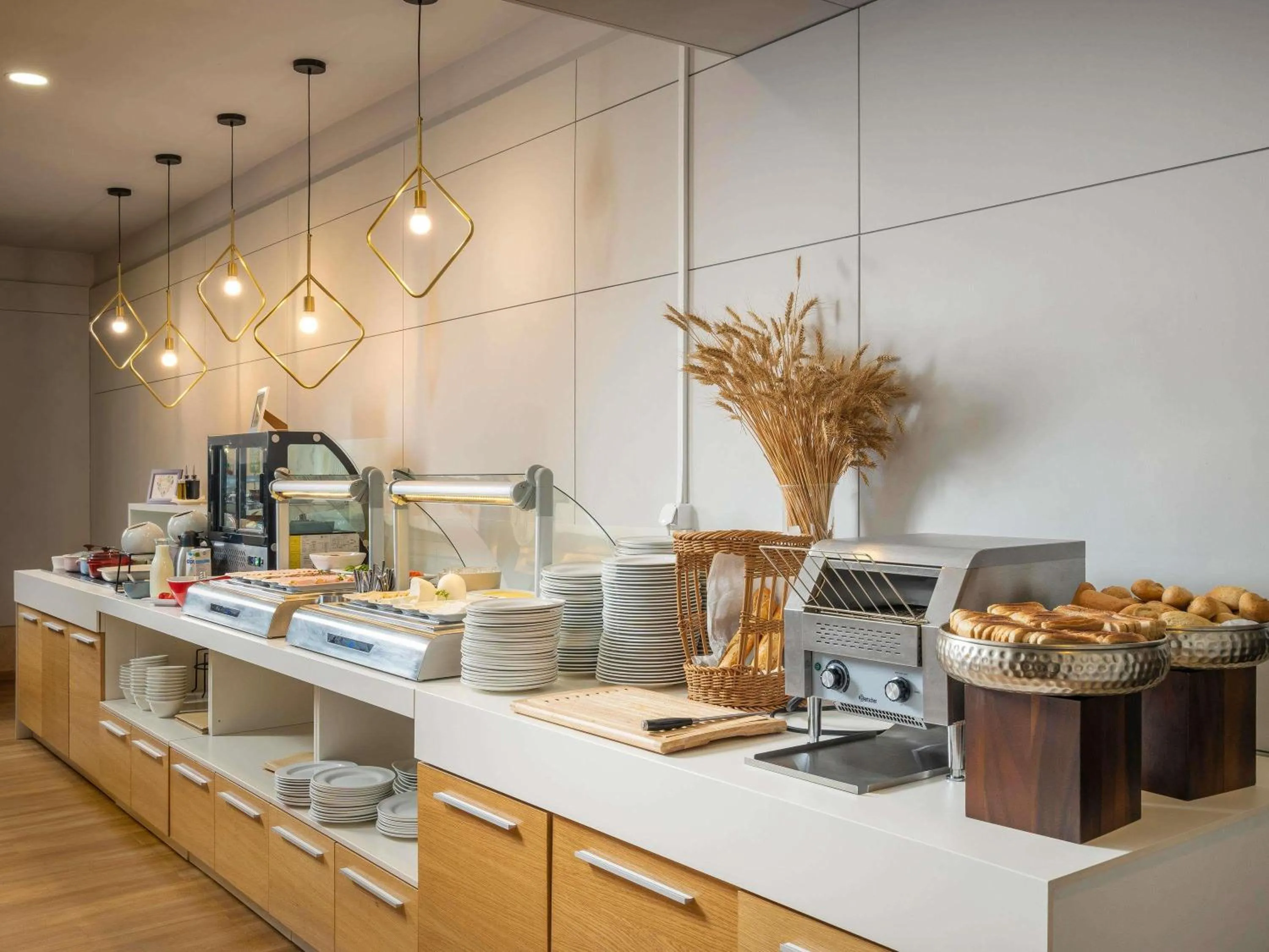 Breakfast in Mercure Bucharest Unirii