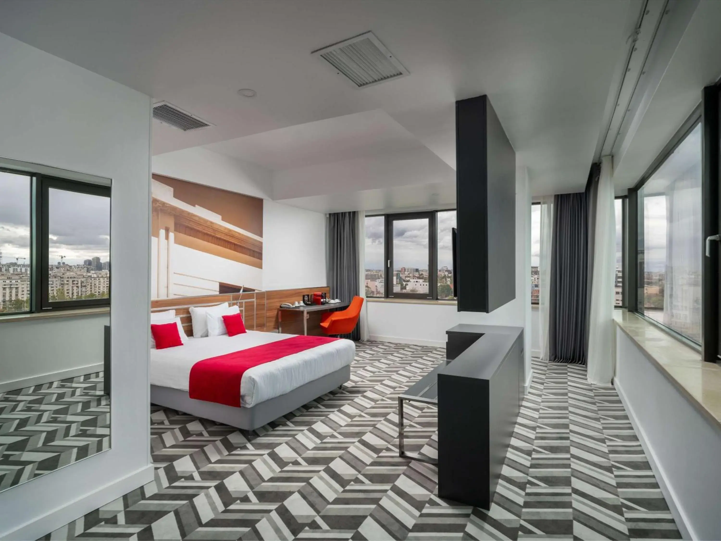 Bedroom, Bed in Mercure Bucharest Unirii Bedroom, Bed in Mercure Bucharest Unirii