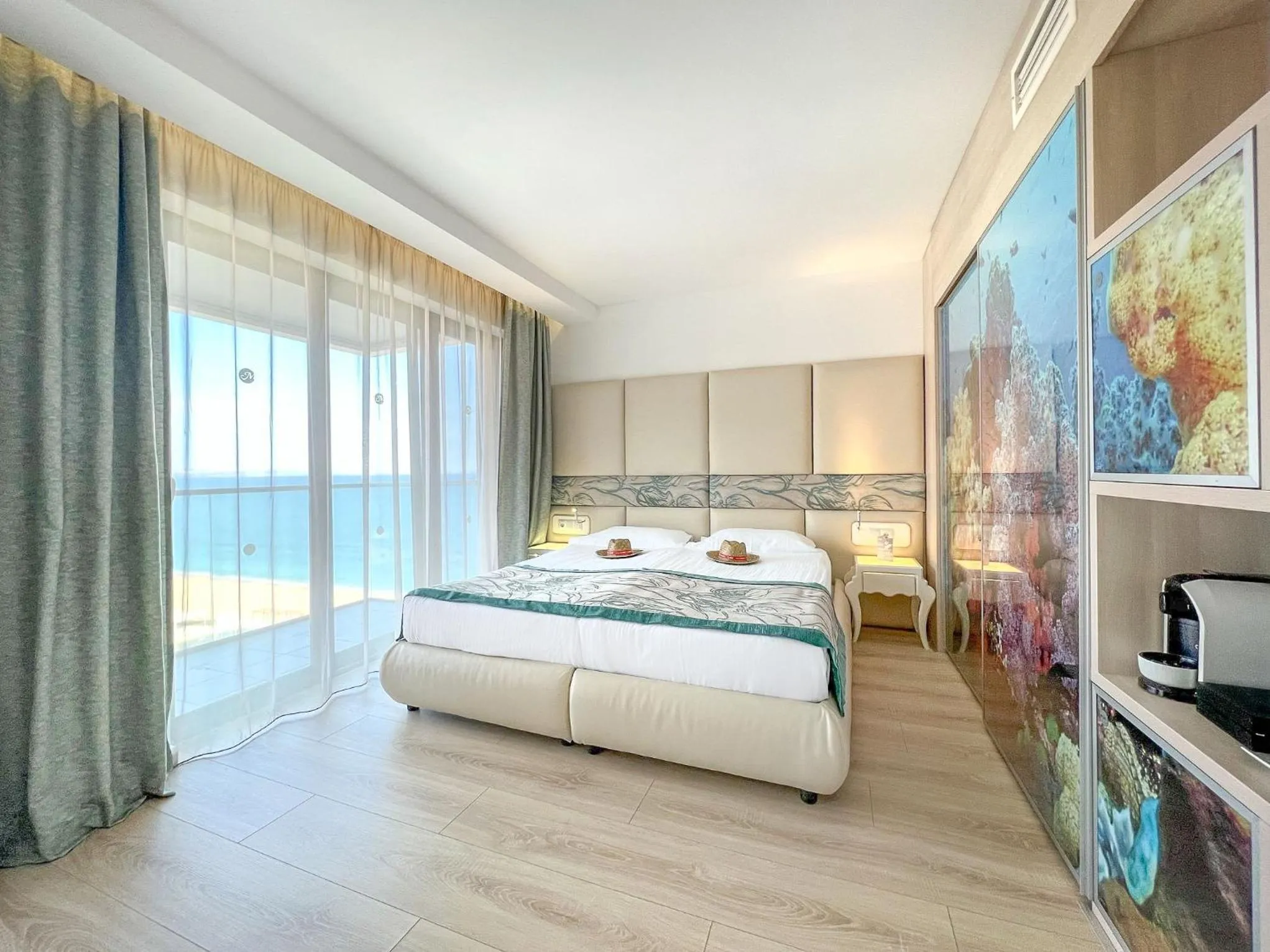 View (from property/room), Bed in GRIFID Metropol Hotel - Premium All inclusive & Private Beach - Adults Only