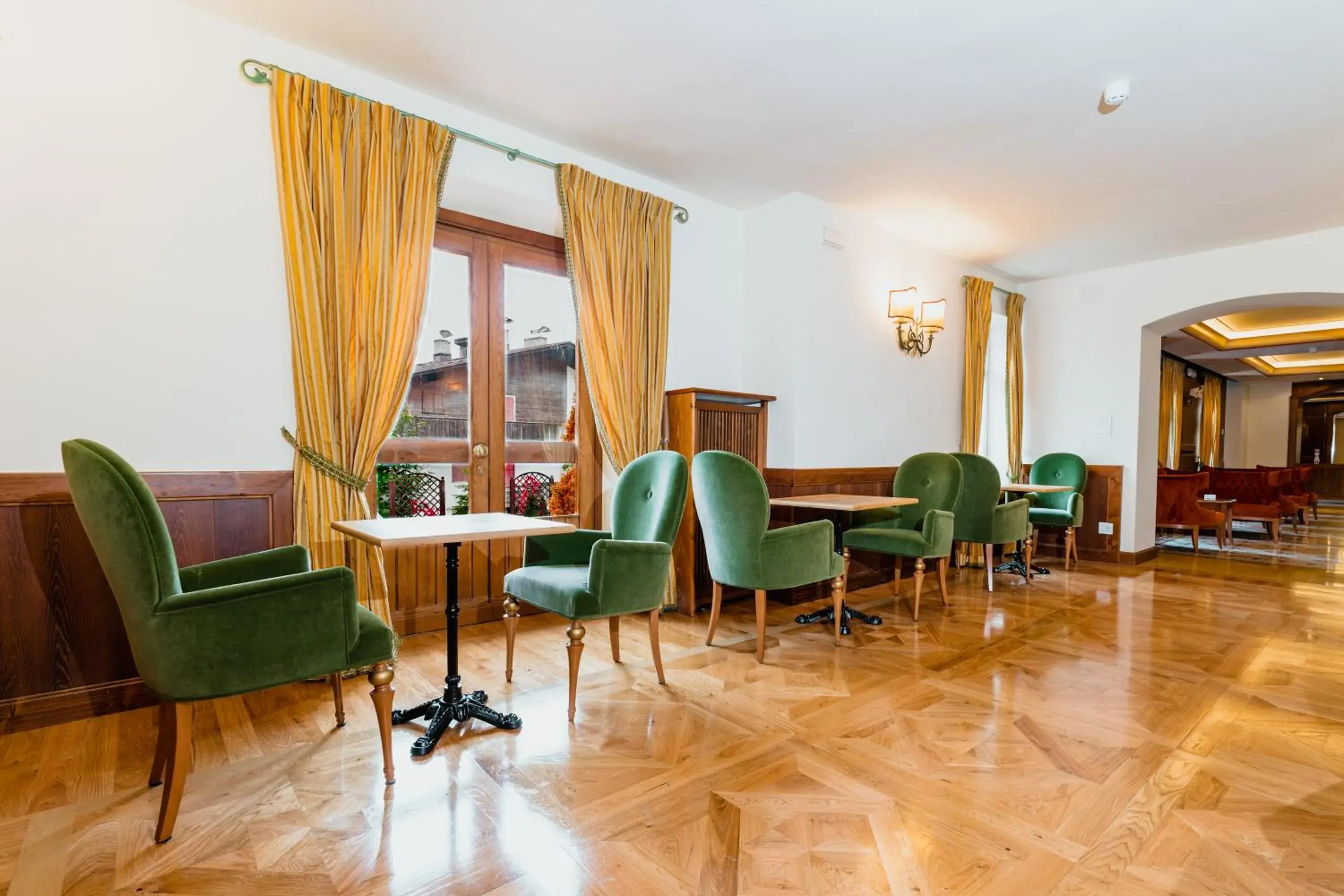 Restaurant/places to eat in Hotel Serena Cortina Restaurant/places to eat in Hotel Serena Cortina