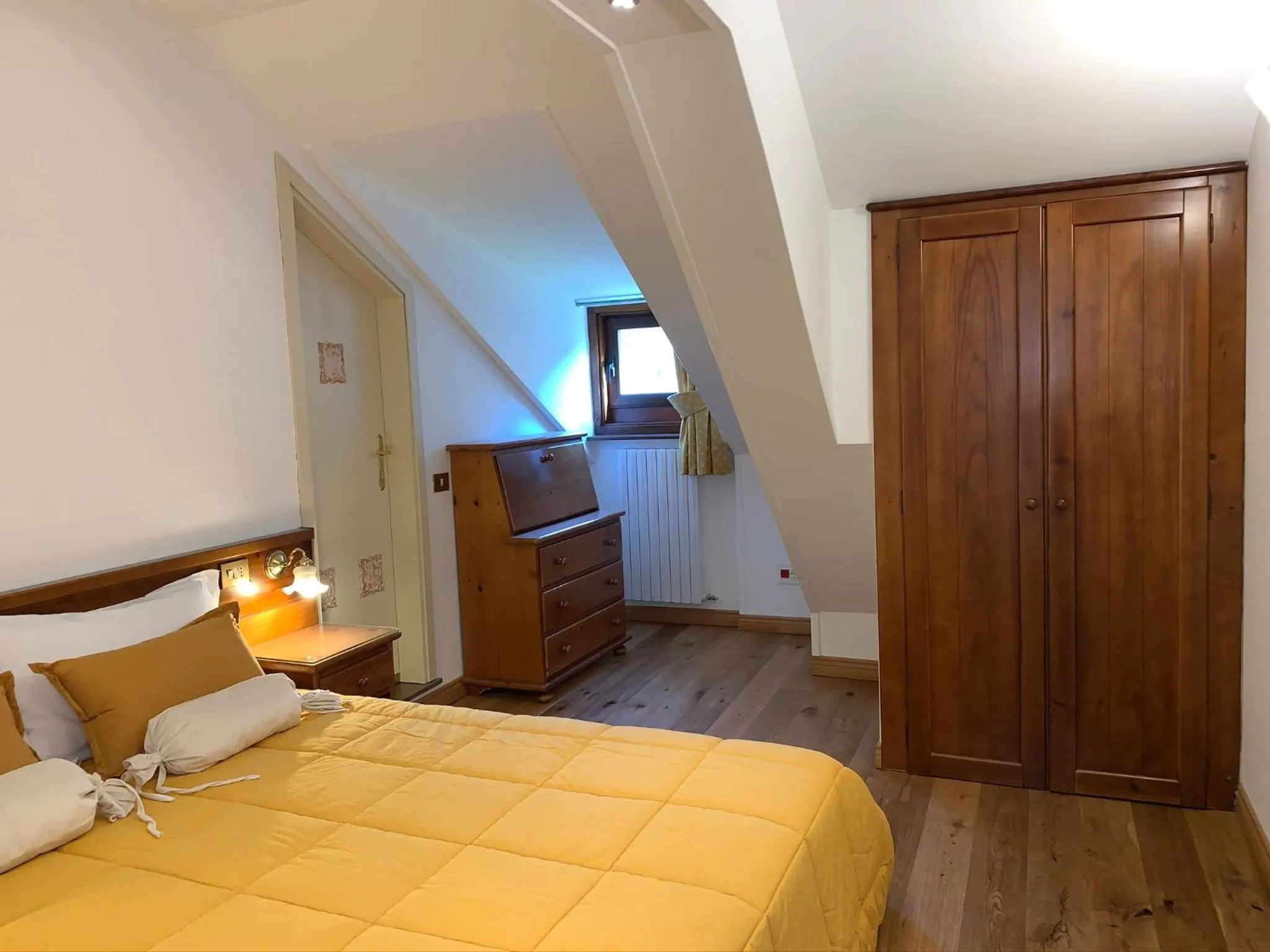 Bed in Hotel Serena Cortina