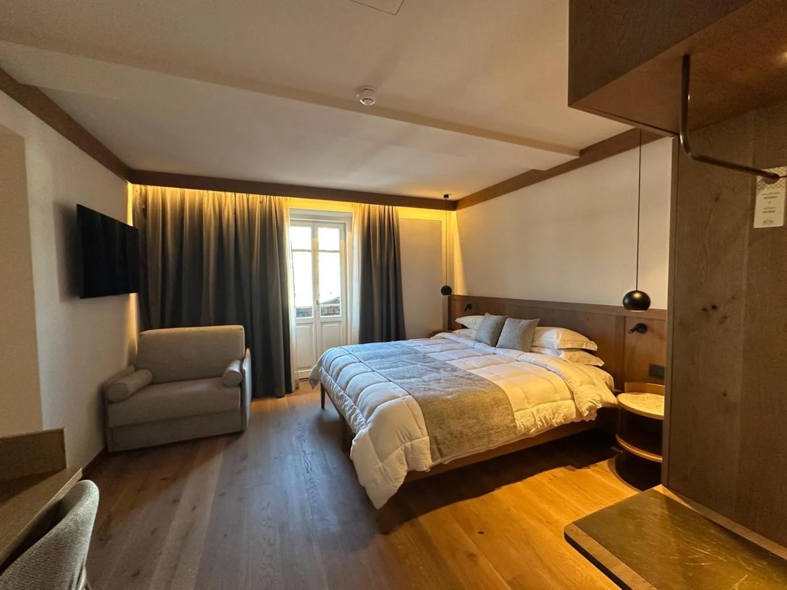 Bed in Hotel Serena Cortina