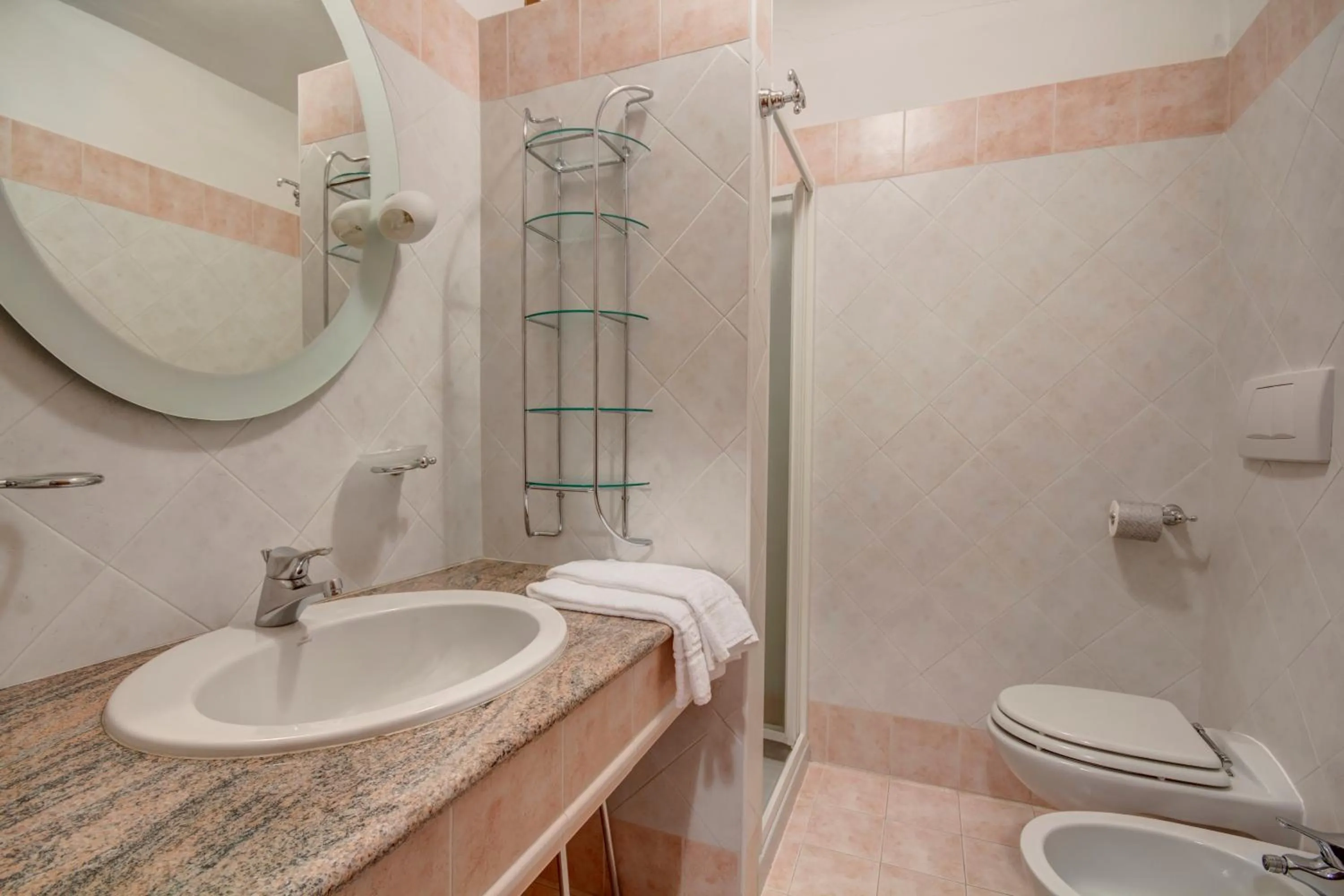 Bathroom in Hotel Serena Cortina