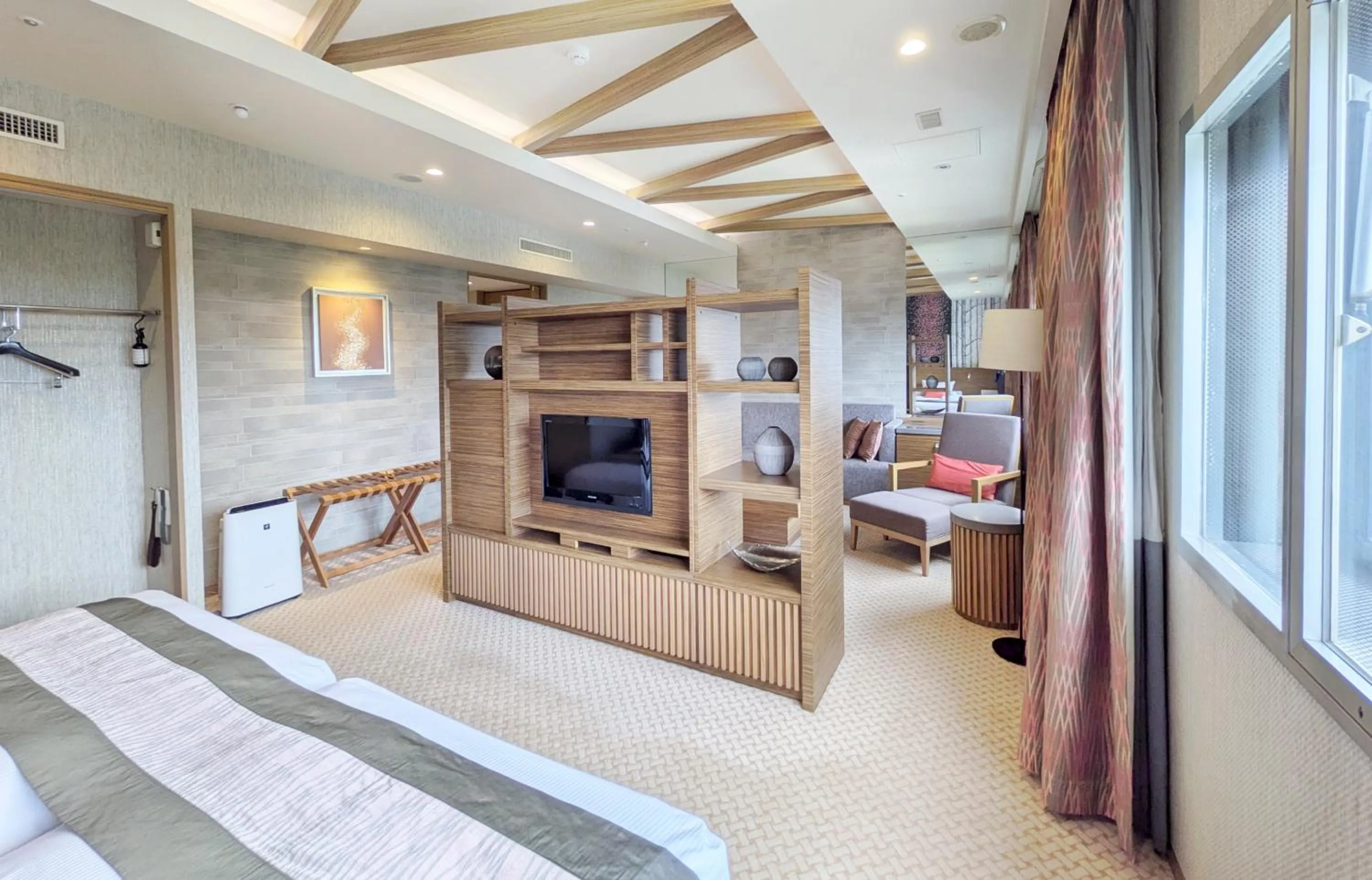 Photo of the whole room, Bed in Art Hotel Narita