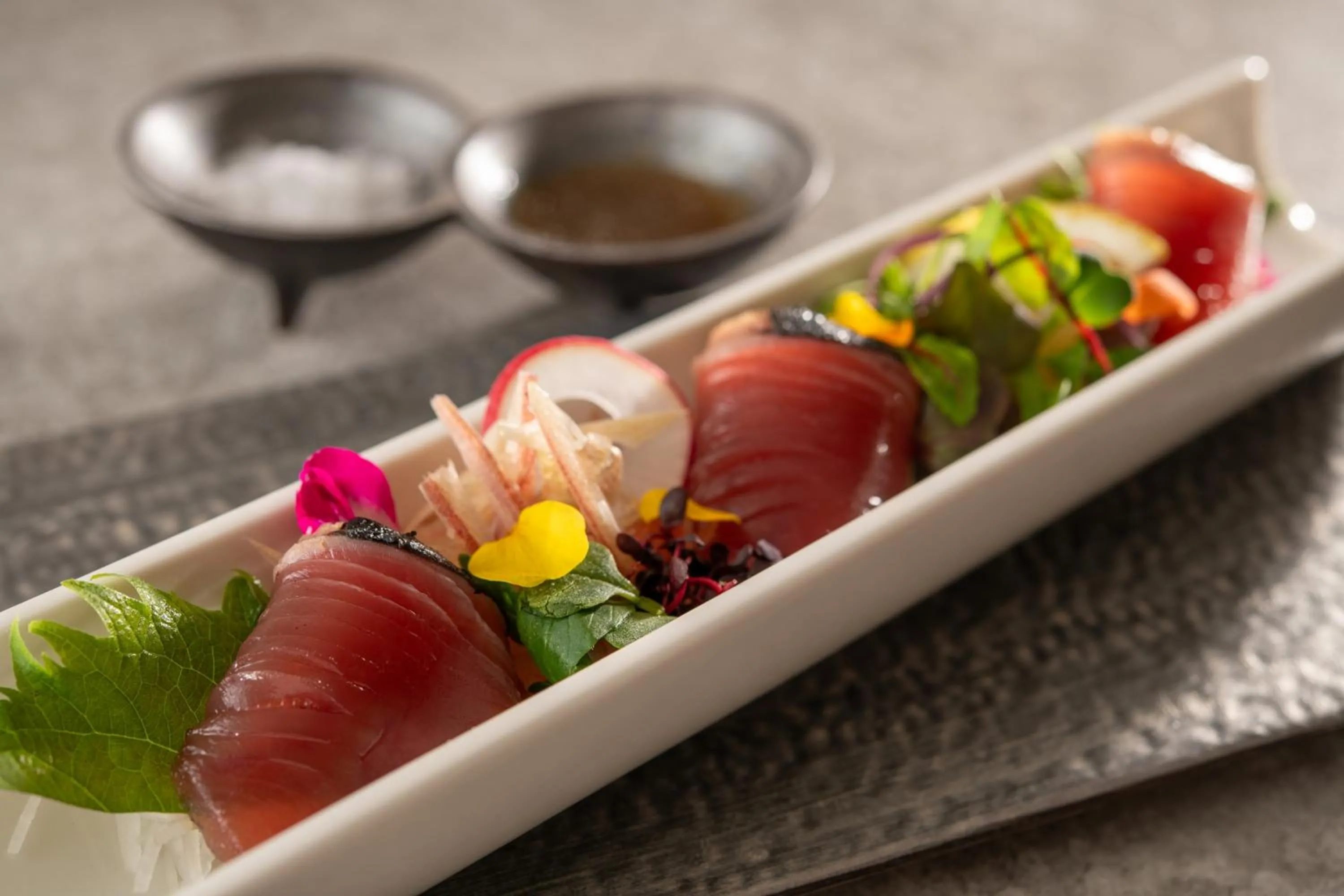 Restaurant/places to eat in Art Hotel Narita