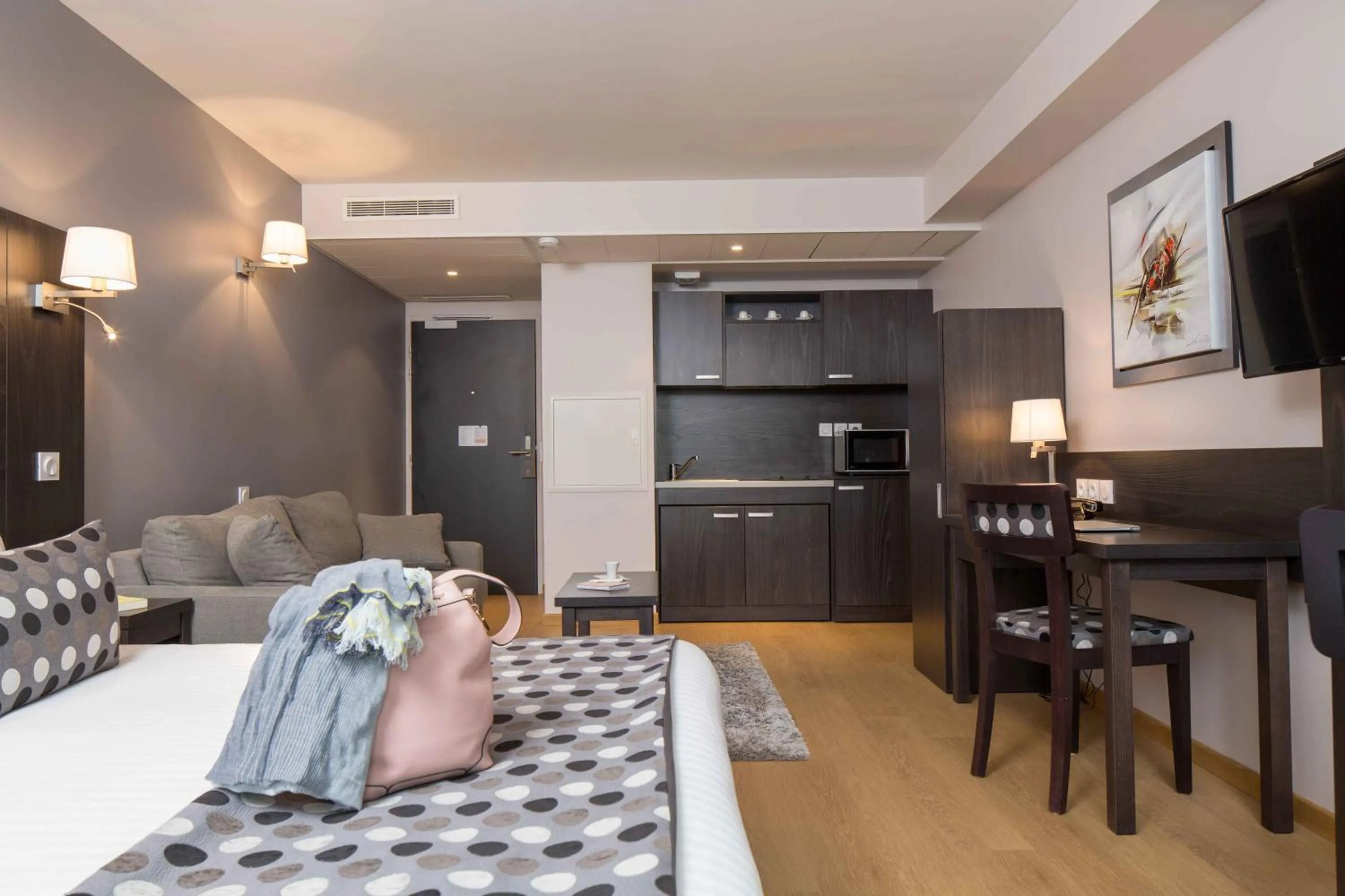 Bed in Seven Urban Suites Nantes Centre