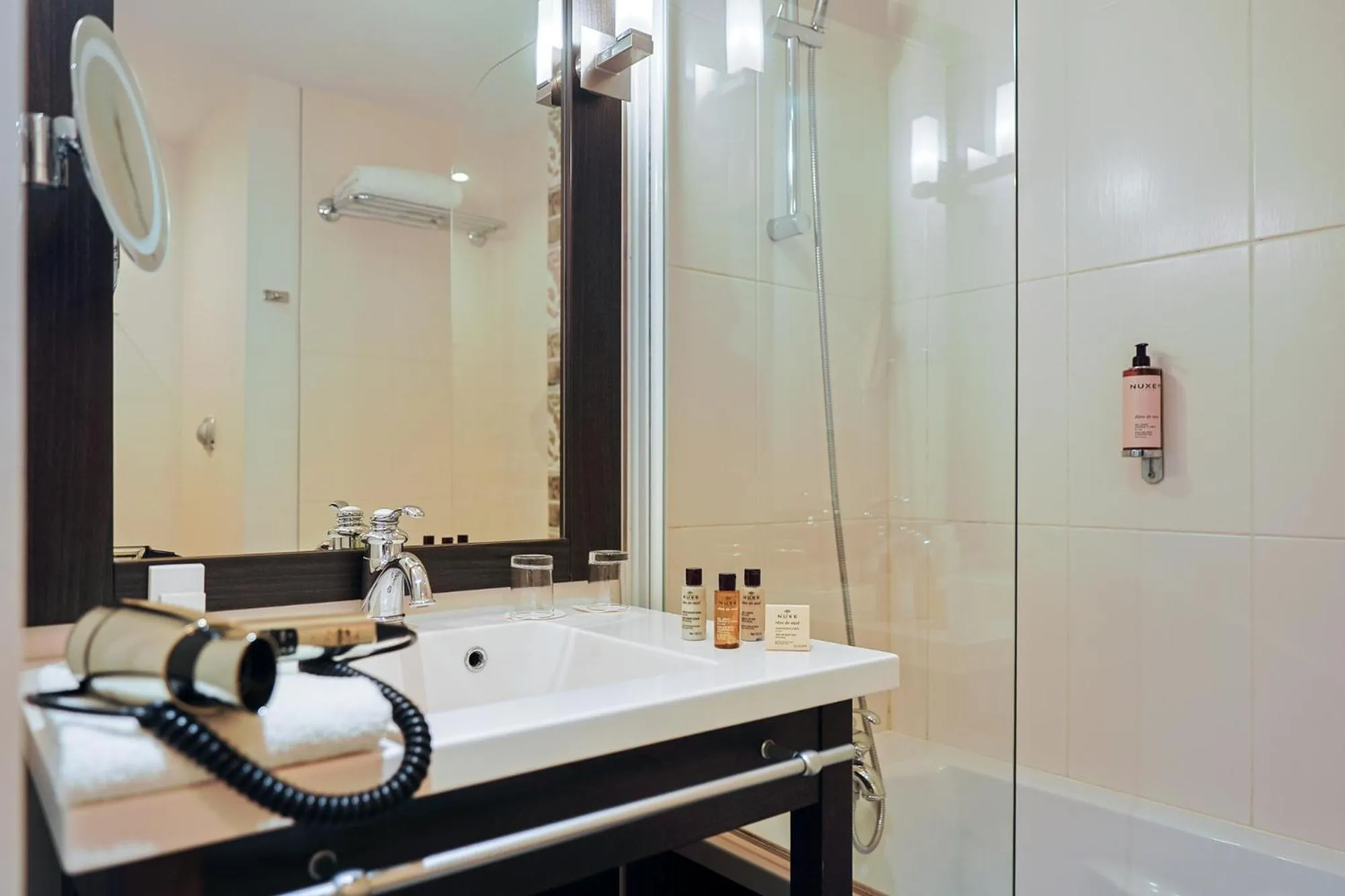 Bathroom in Seven Urban Suites Nantes Centre