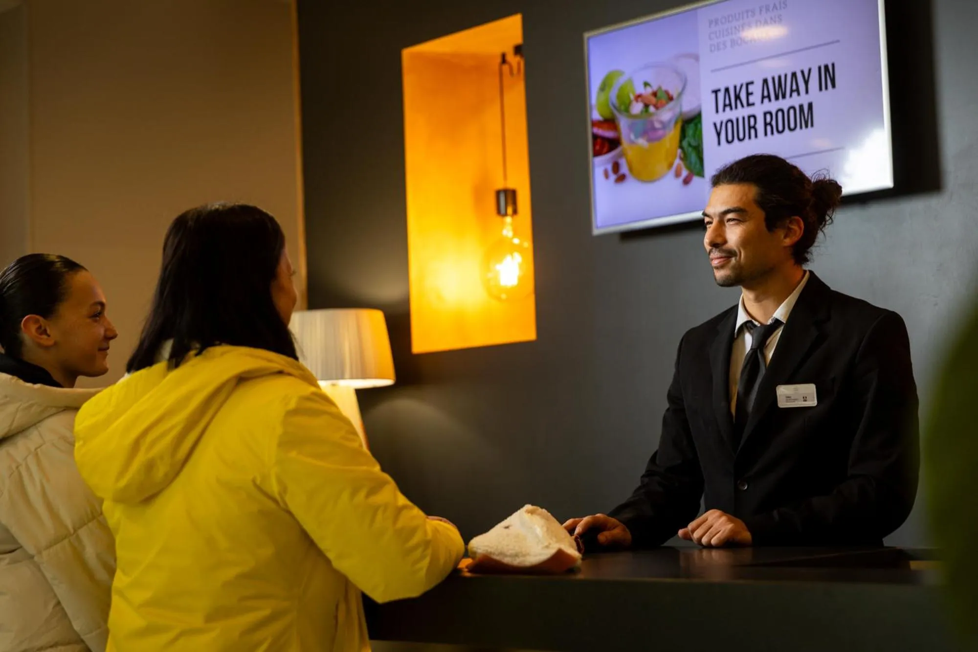 Lobby or reception in Seven Urban Suites Nantes Centre