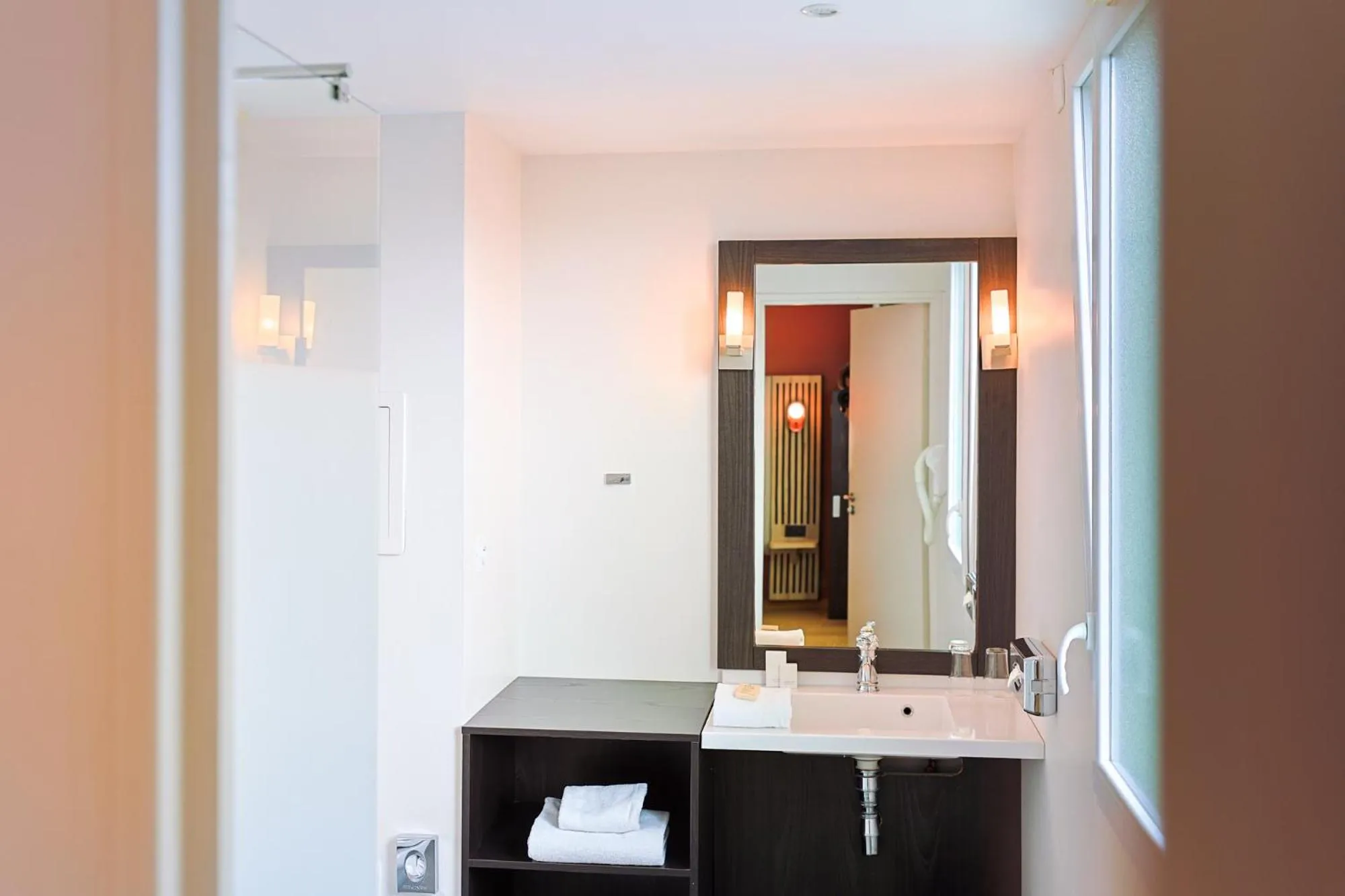 Bathroom in Seven Urban Suites Nantes Centre