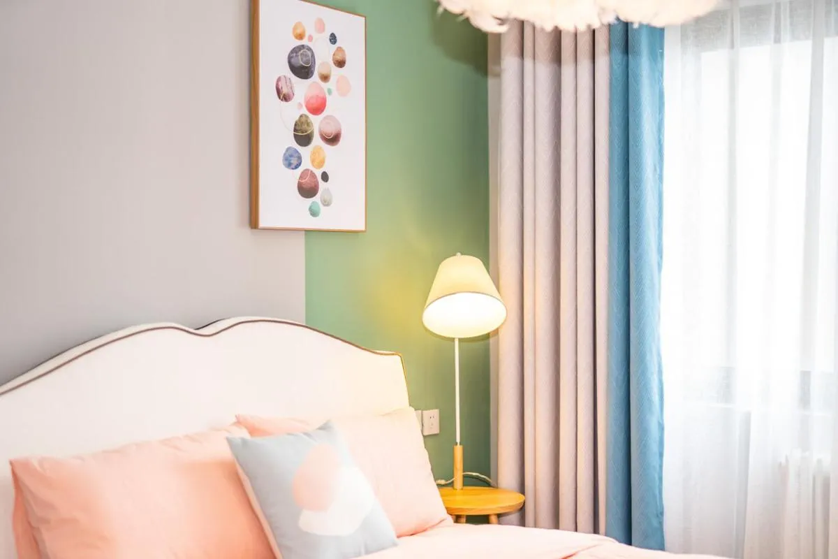 Zhengzhou Zhengdong New District·Zhengzhou Central Business Center· Locals Apartment 00162560
