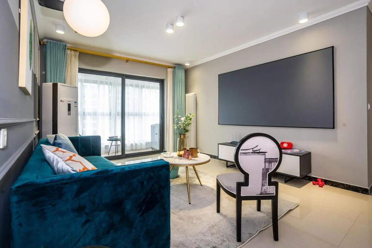 Zhengzhou Zhengdong New District·Zhengzhou Central Business Center· Locals Apartment 00162560
