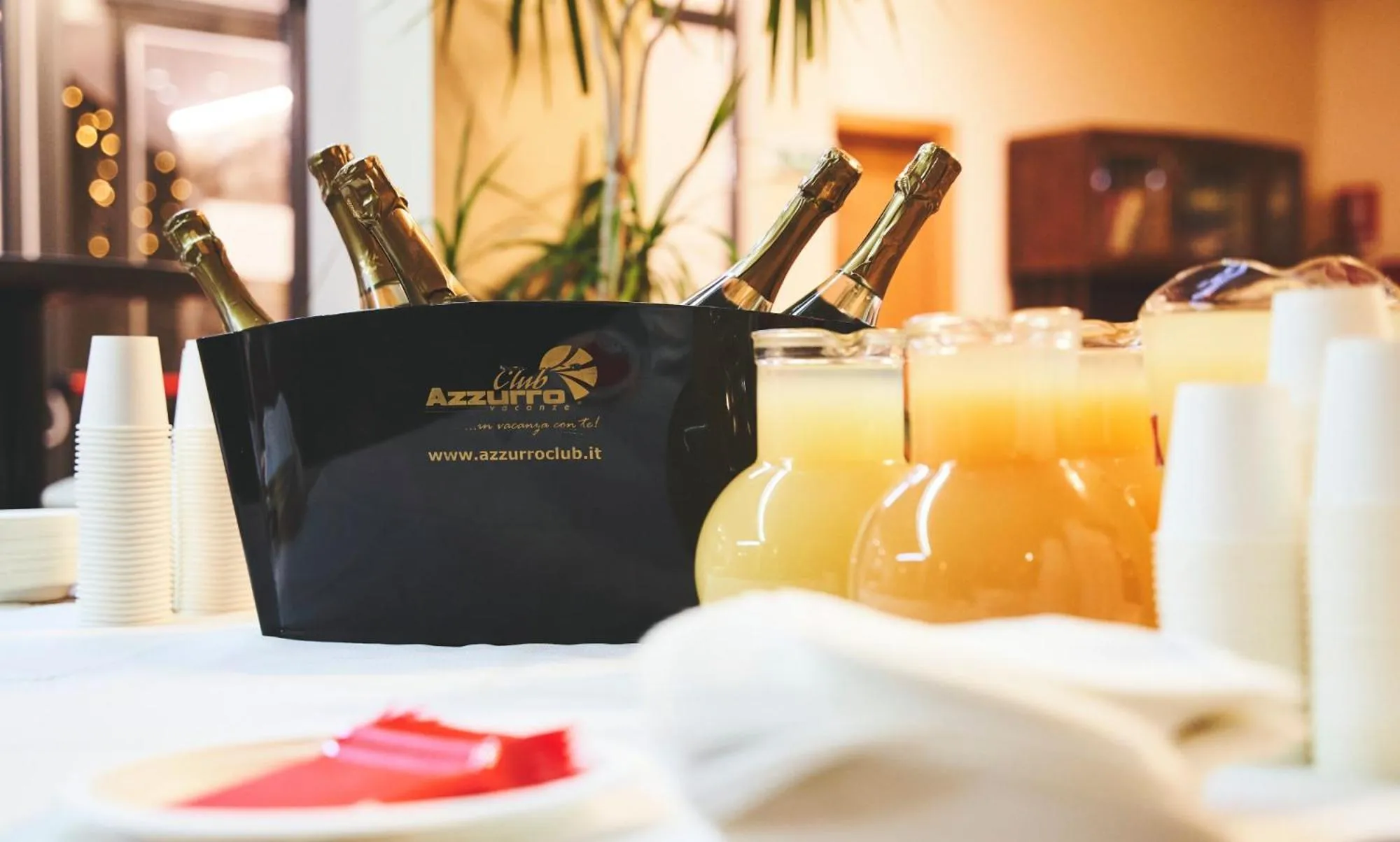 Hotel Mondolé - Azzurro Club