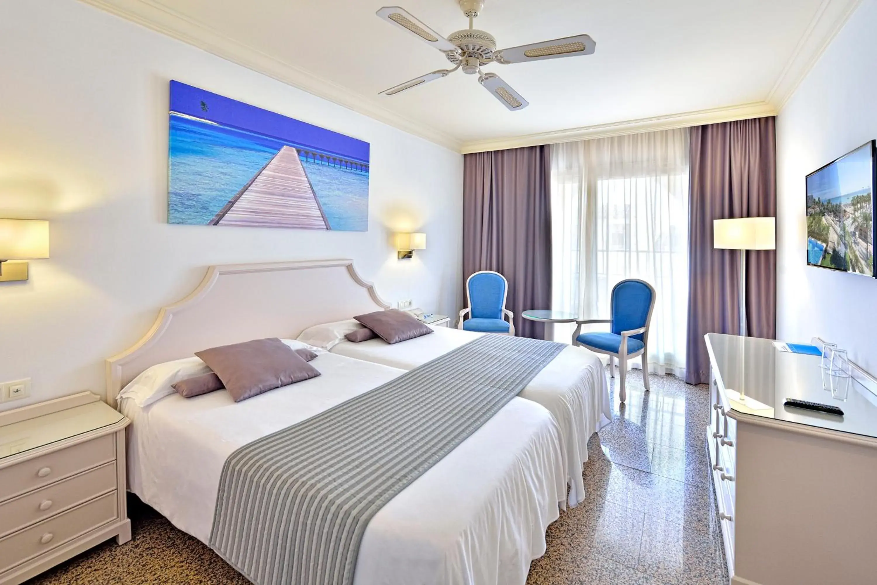 Bedroom, Bed in Mac Puerto Marina Benalmádena Bedroom, Bed in Mac Puerto Marina Benalmádena