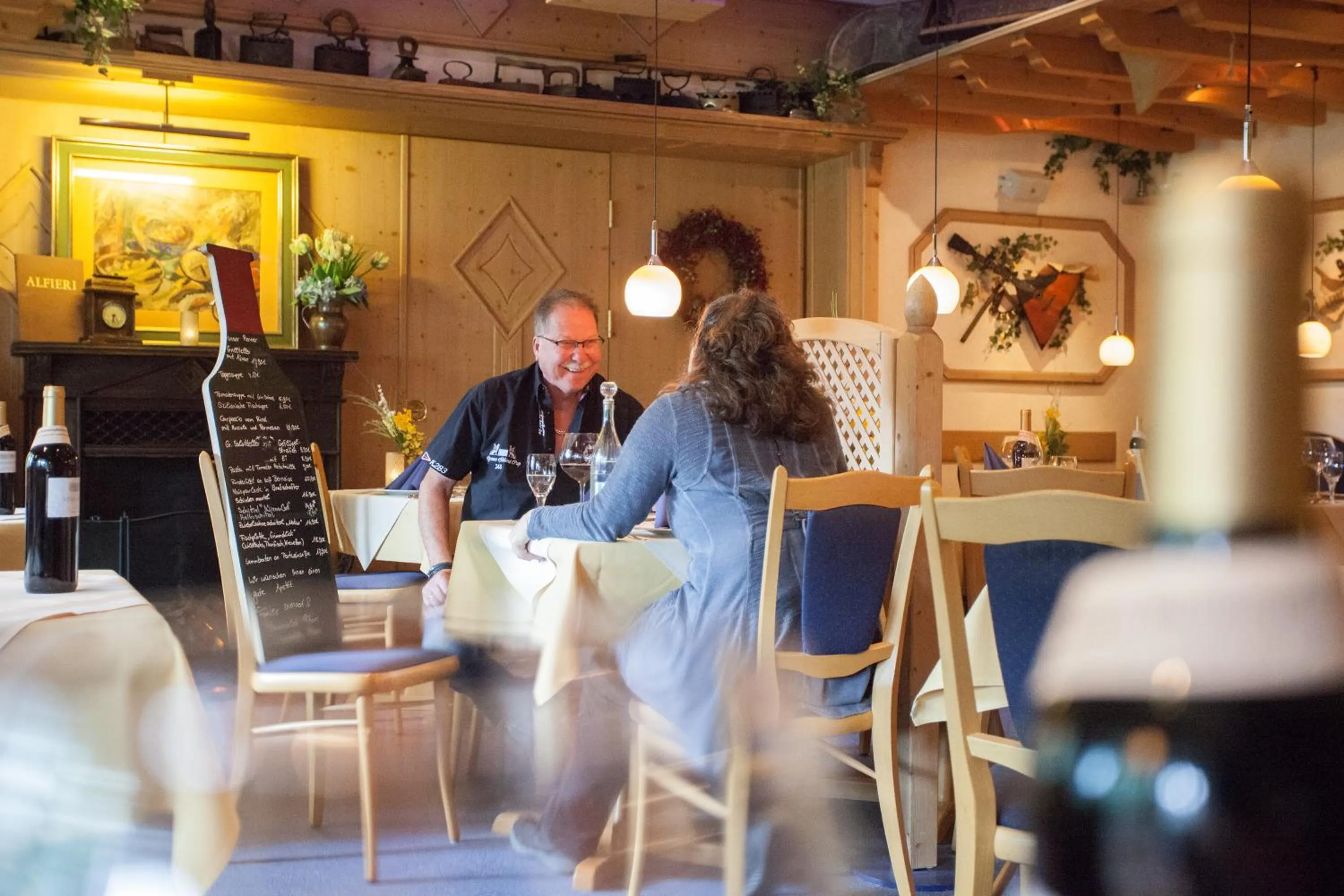 Restaurant/places to eat in Landhotel Grimmeblick