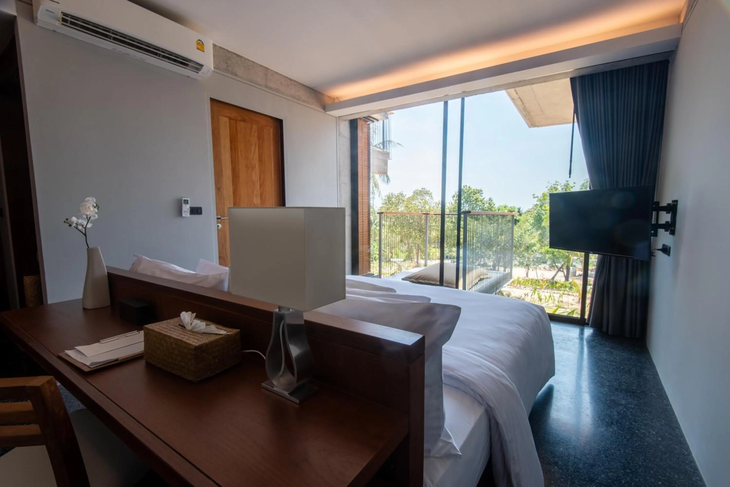 Photo of the whole room, Bed in Varivana Resort Koh Phangan, The Centara Collection