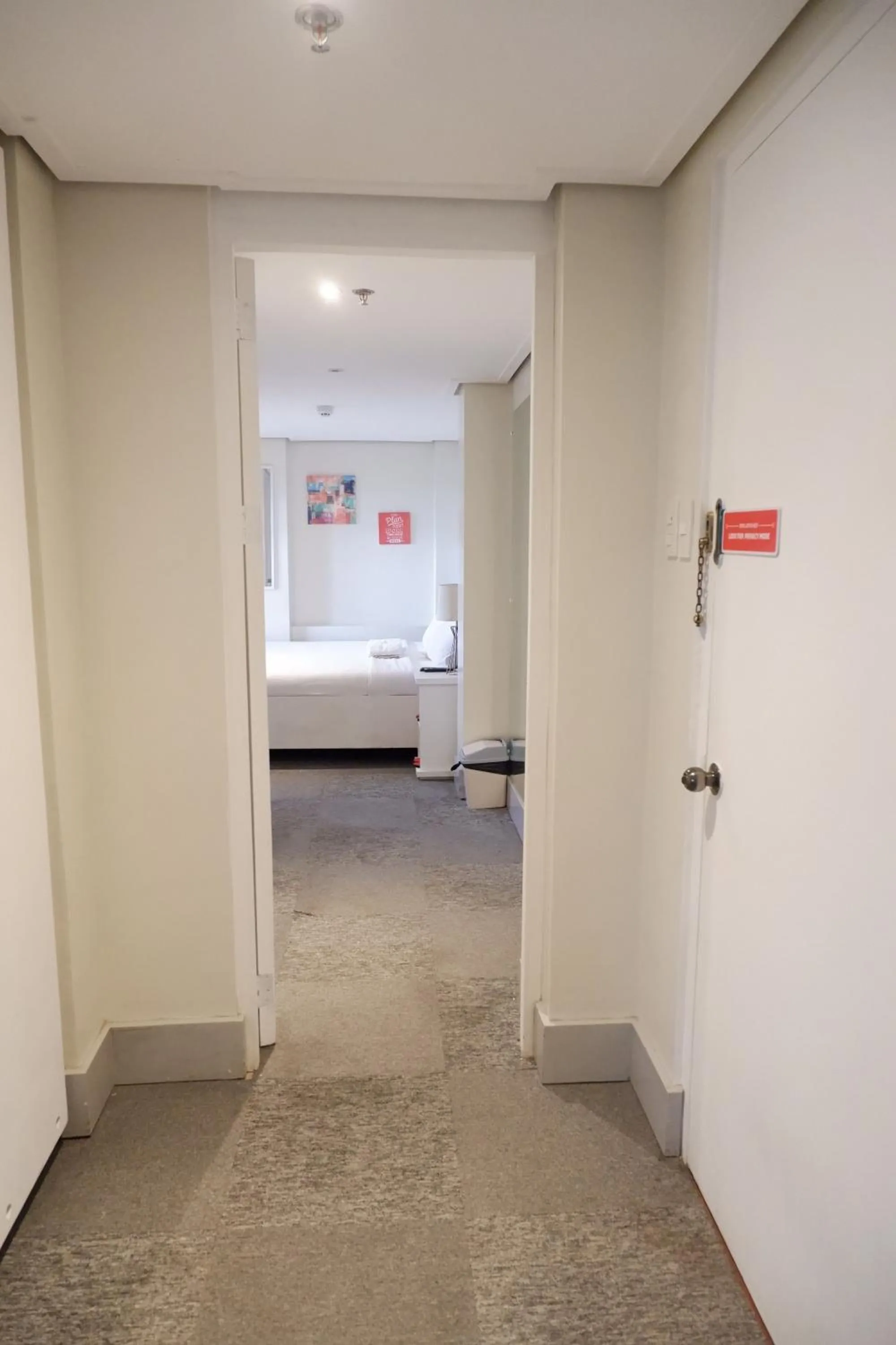 Bed in Sunset View Ridge Residences