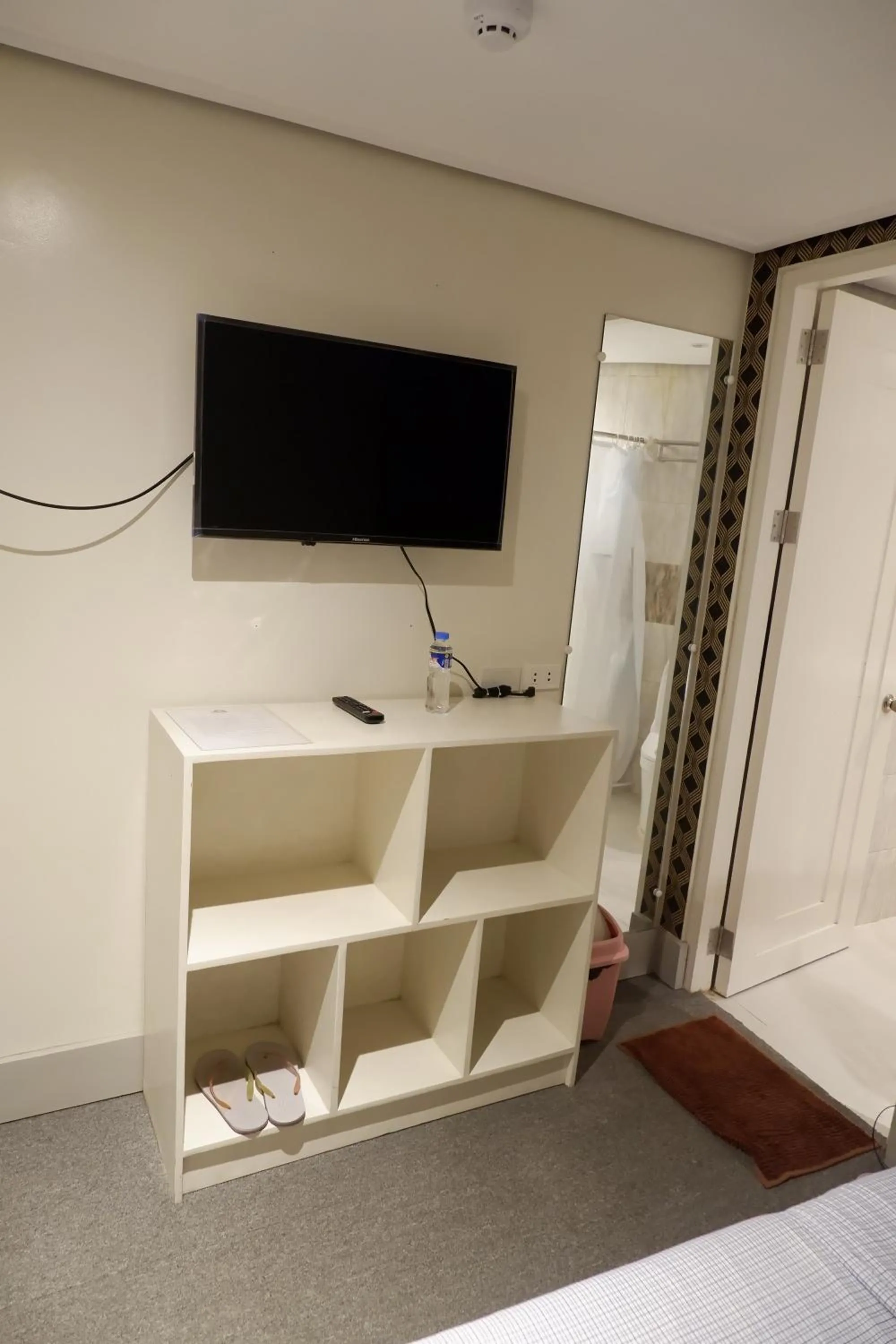 TV and multimedia in Sunset View Ridge Residences