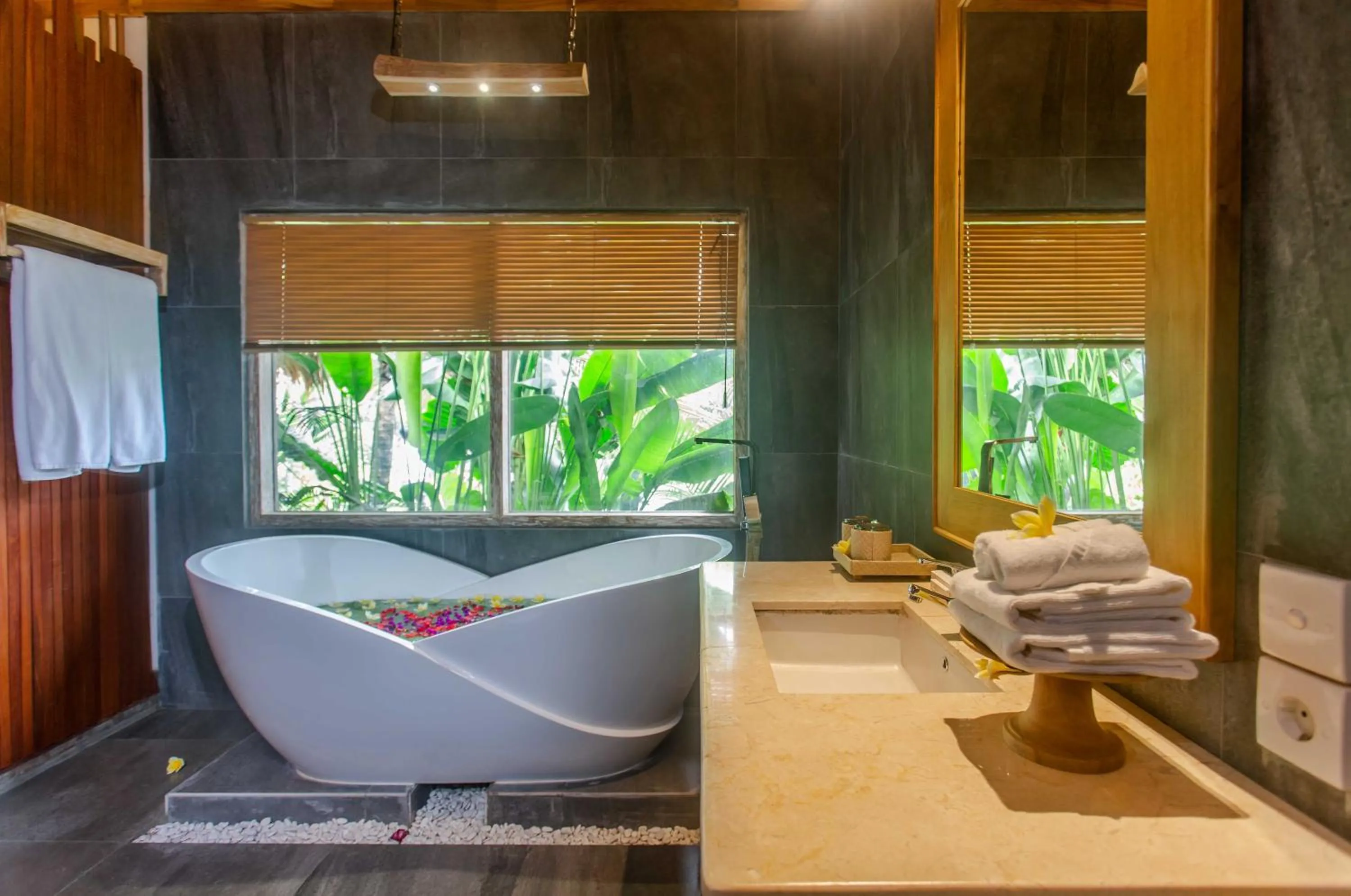 Bath in Manah Shanti Suites by GenuineHost